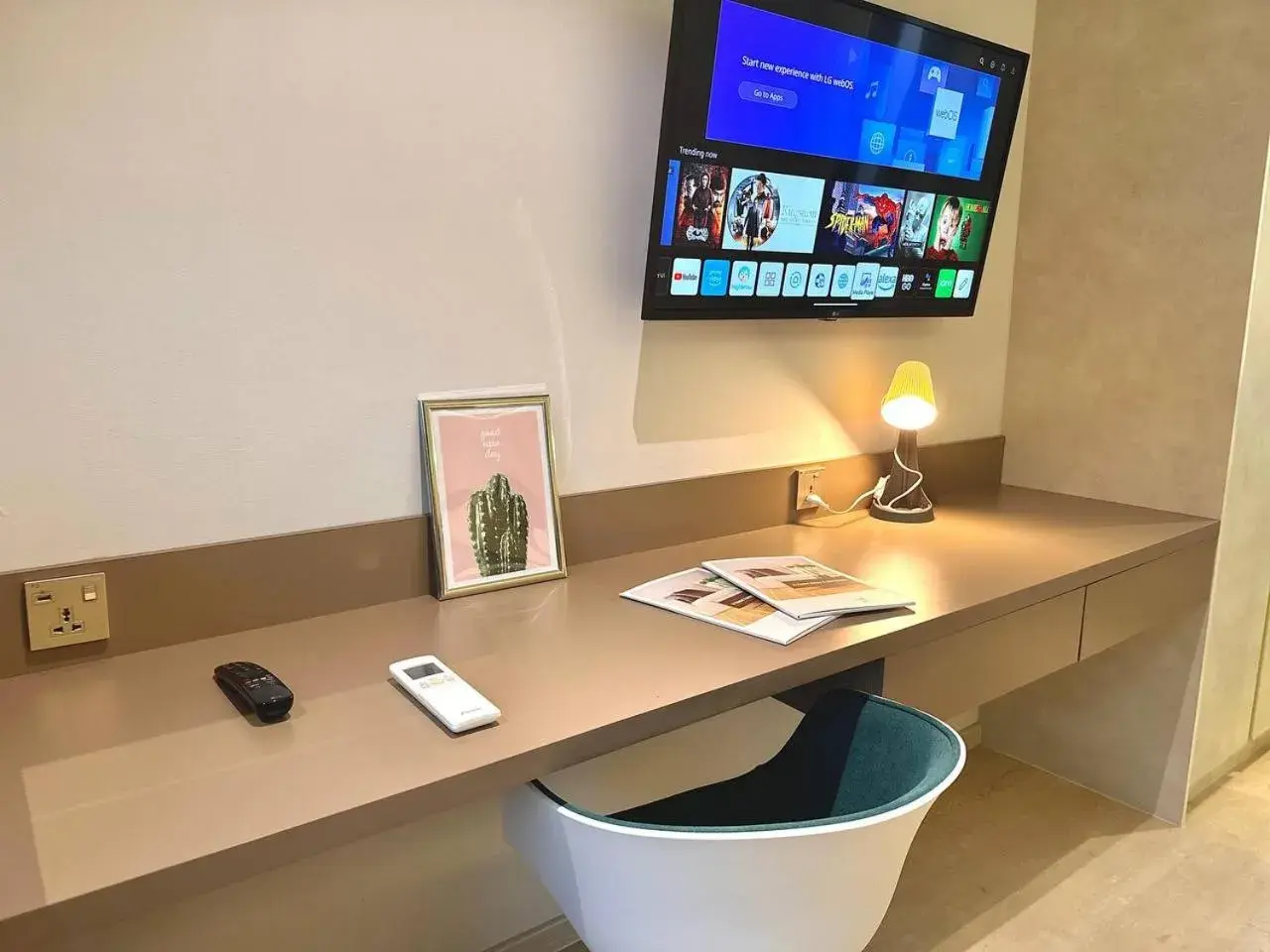 Queen Studio in ISA Hotel Amber Road Queen Studio in ISA Hotel Amber Road