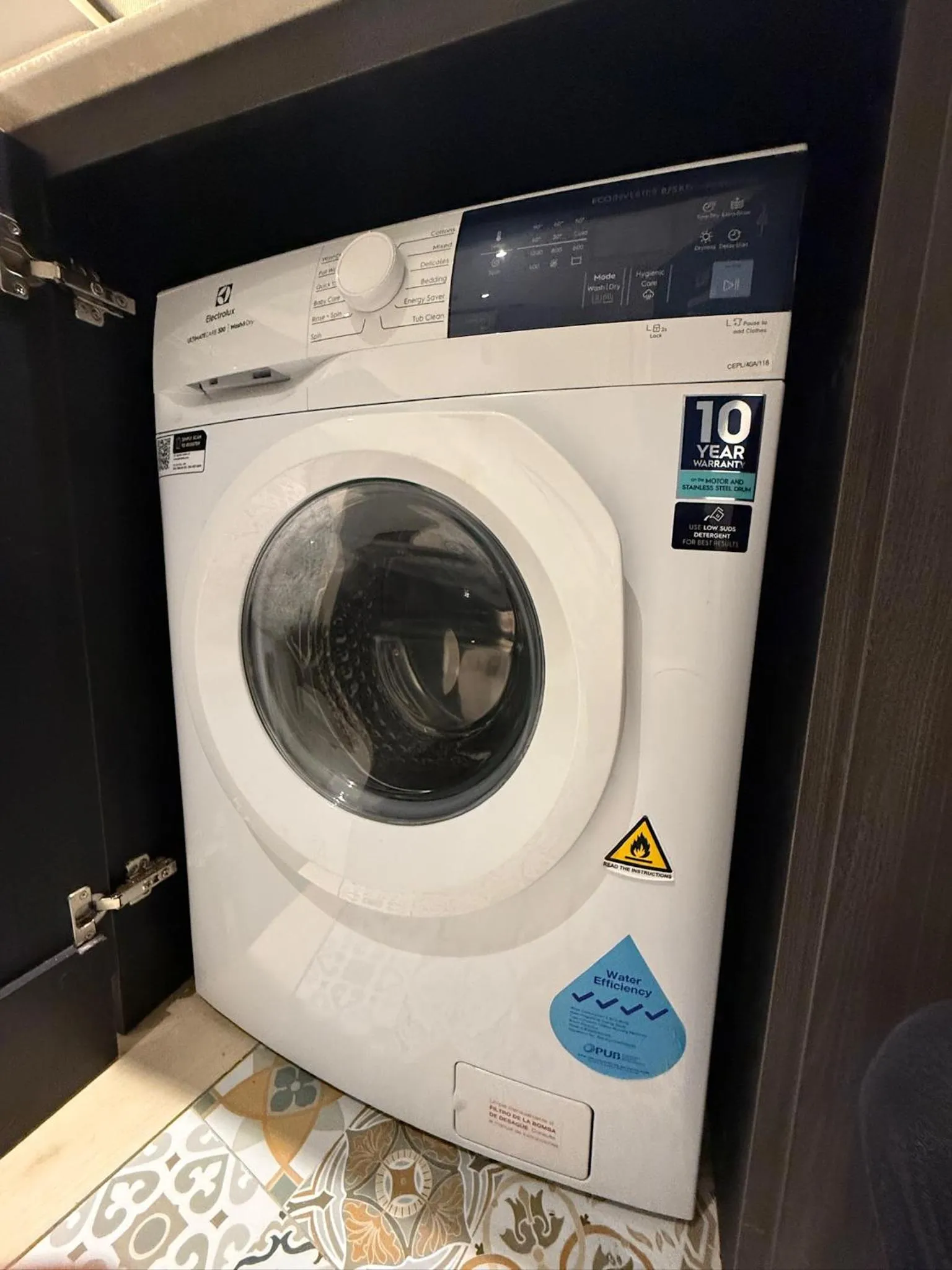 washing machine in ISA Hotel Amber Road