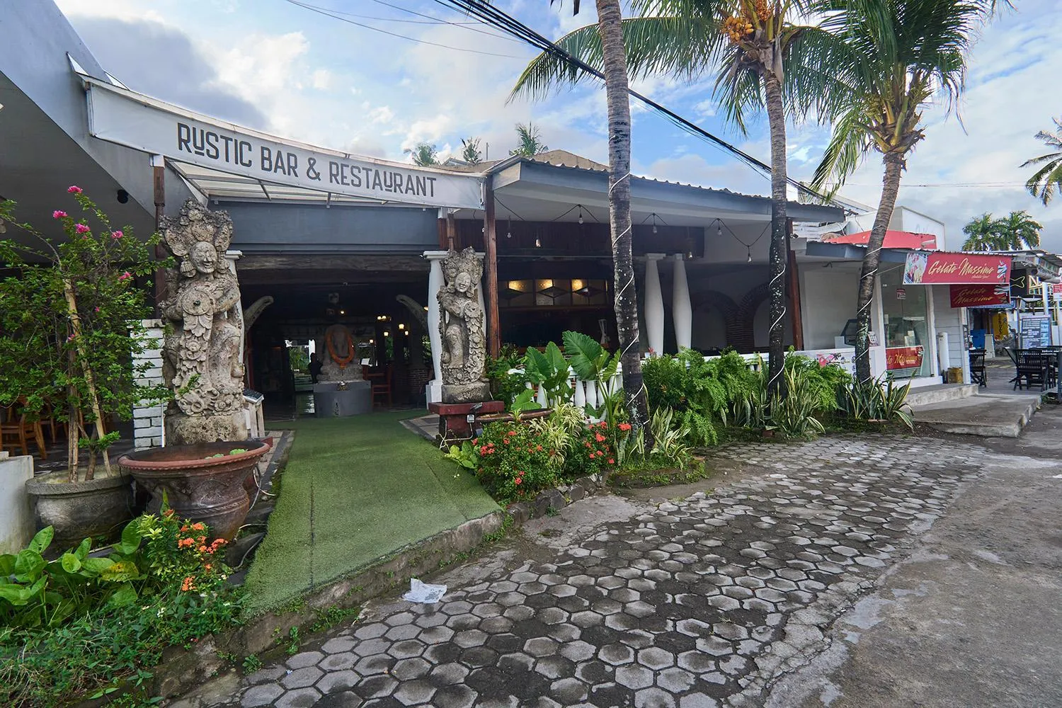 Property building in Attara Heritage Senggigi