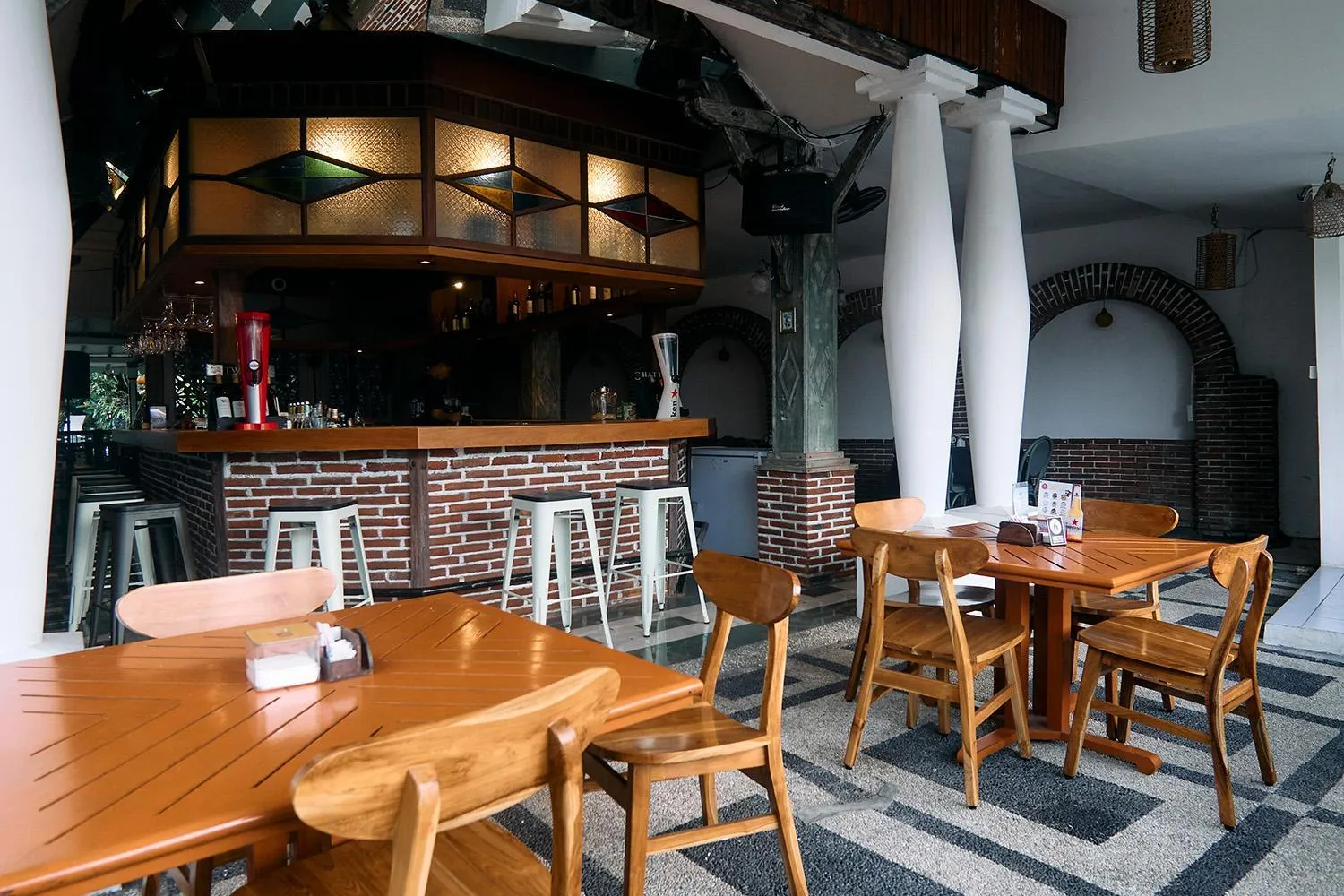 Restaurant/places to eat in Attara Heritage Senggigi