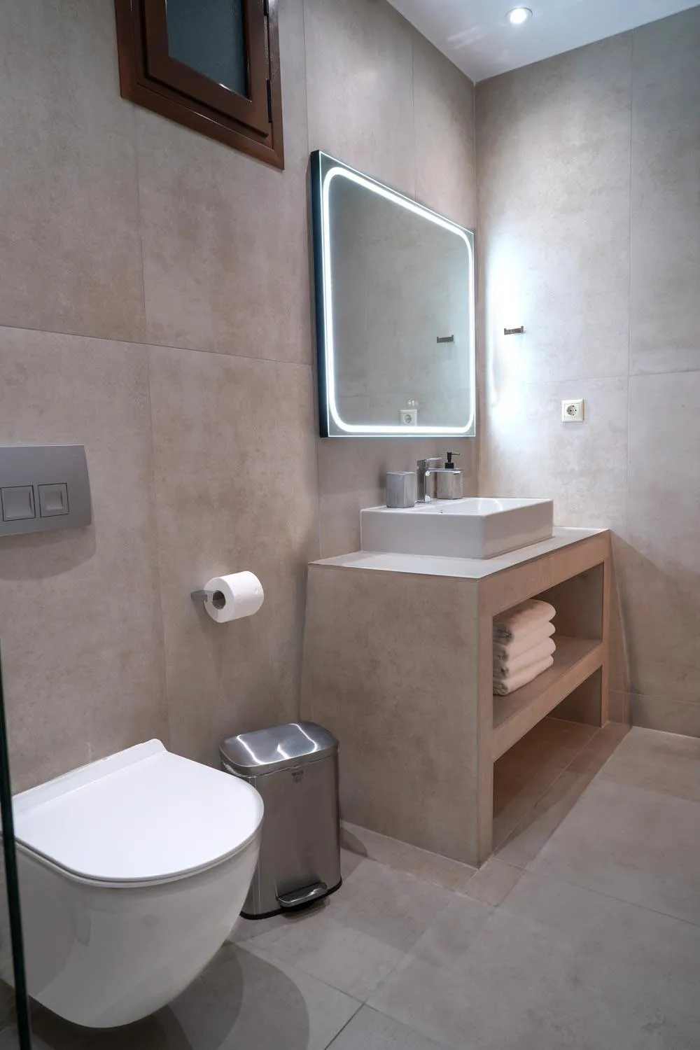 Shower in Nepheli Apartments and Studios