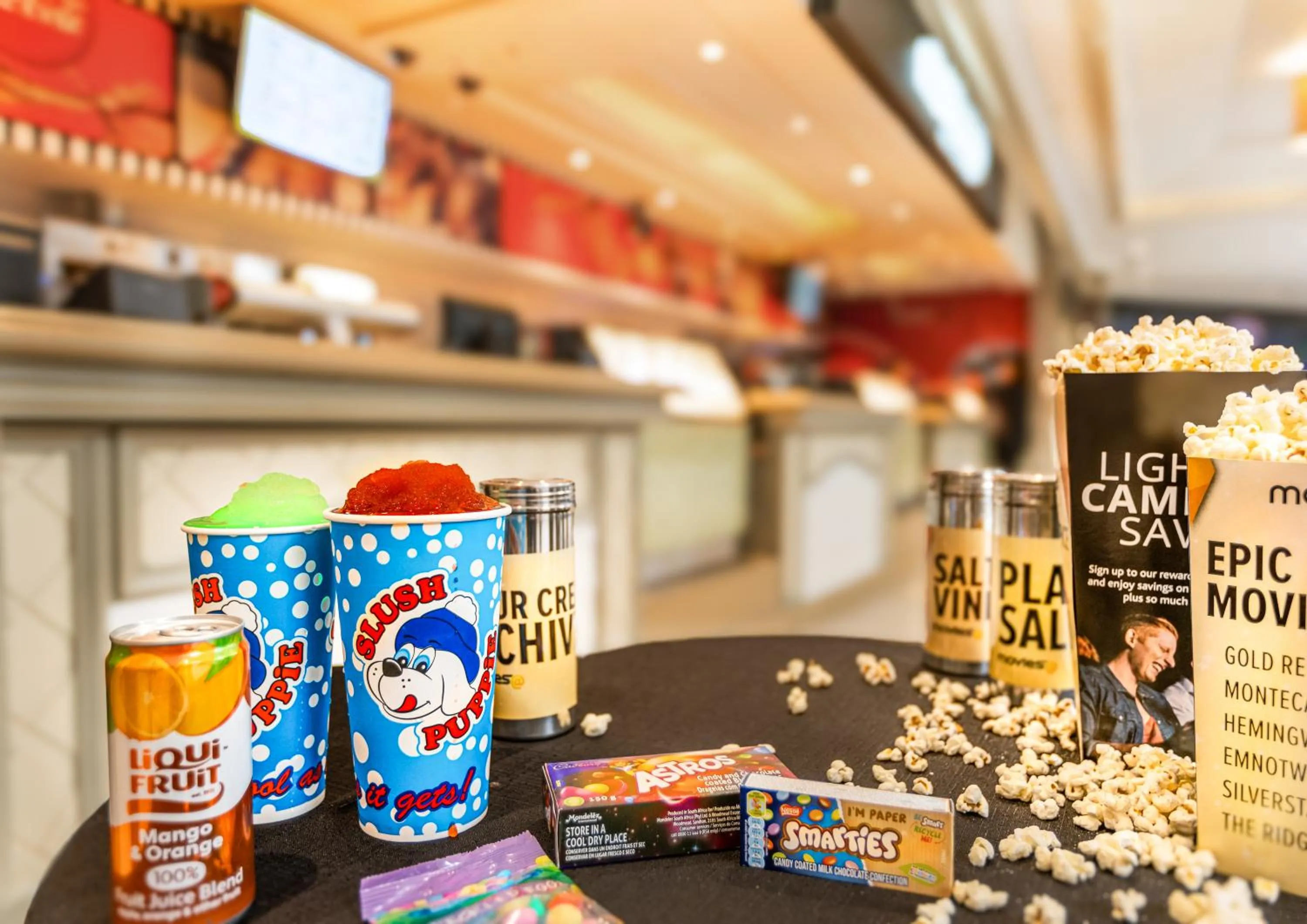 Food and drinks in Hemingways Hotel