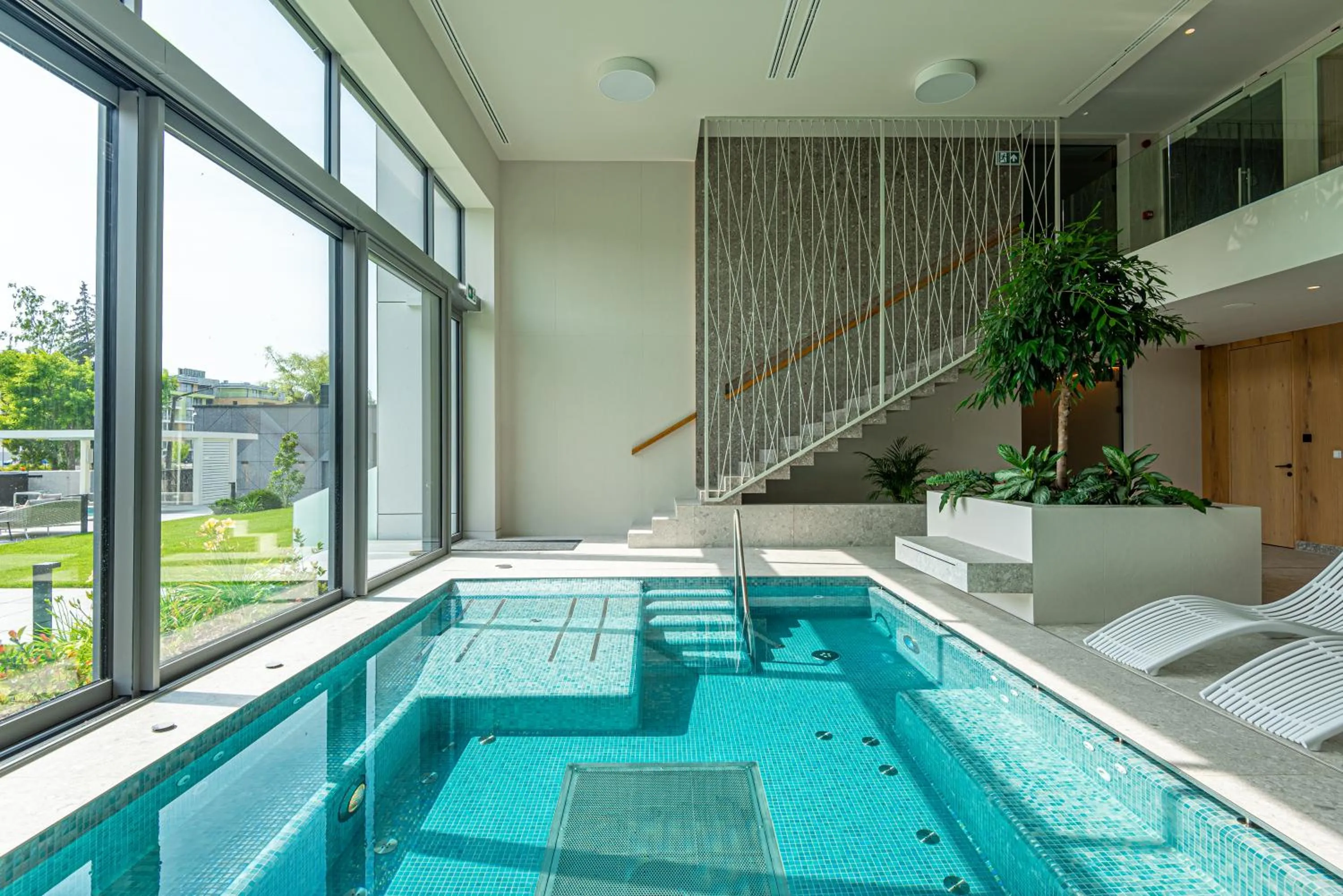 Swimming pool in REED Boutique HOTEL & BISTRO