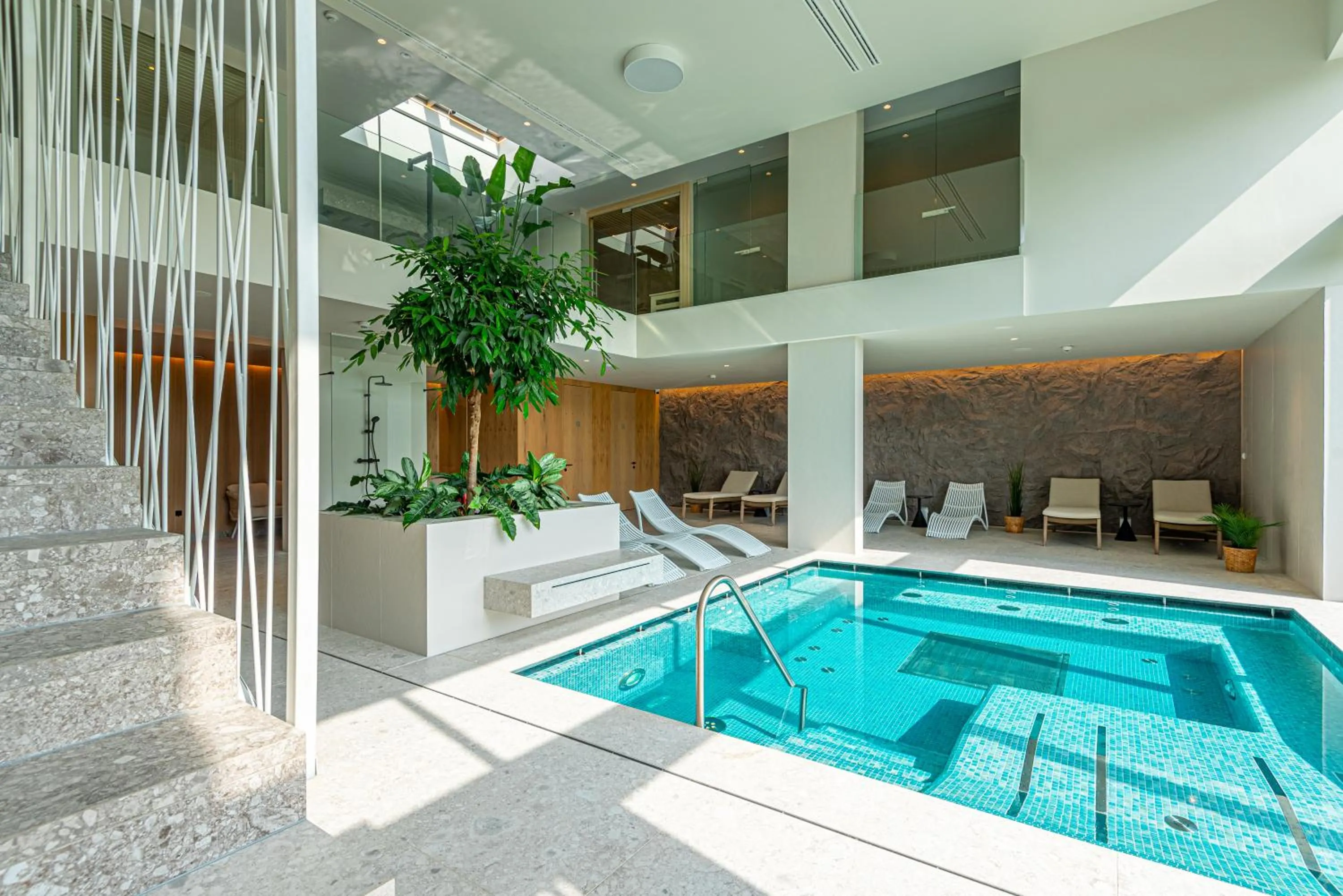 Swimming pool in REED Boutique HOTEL & BISTRO
