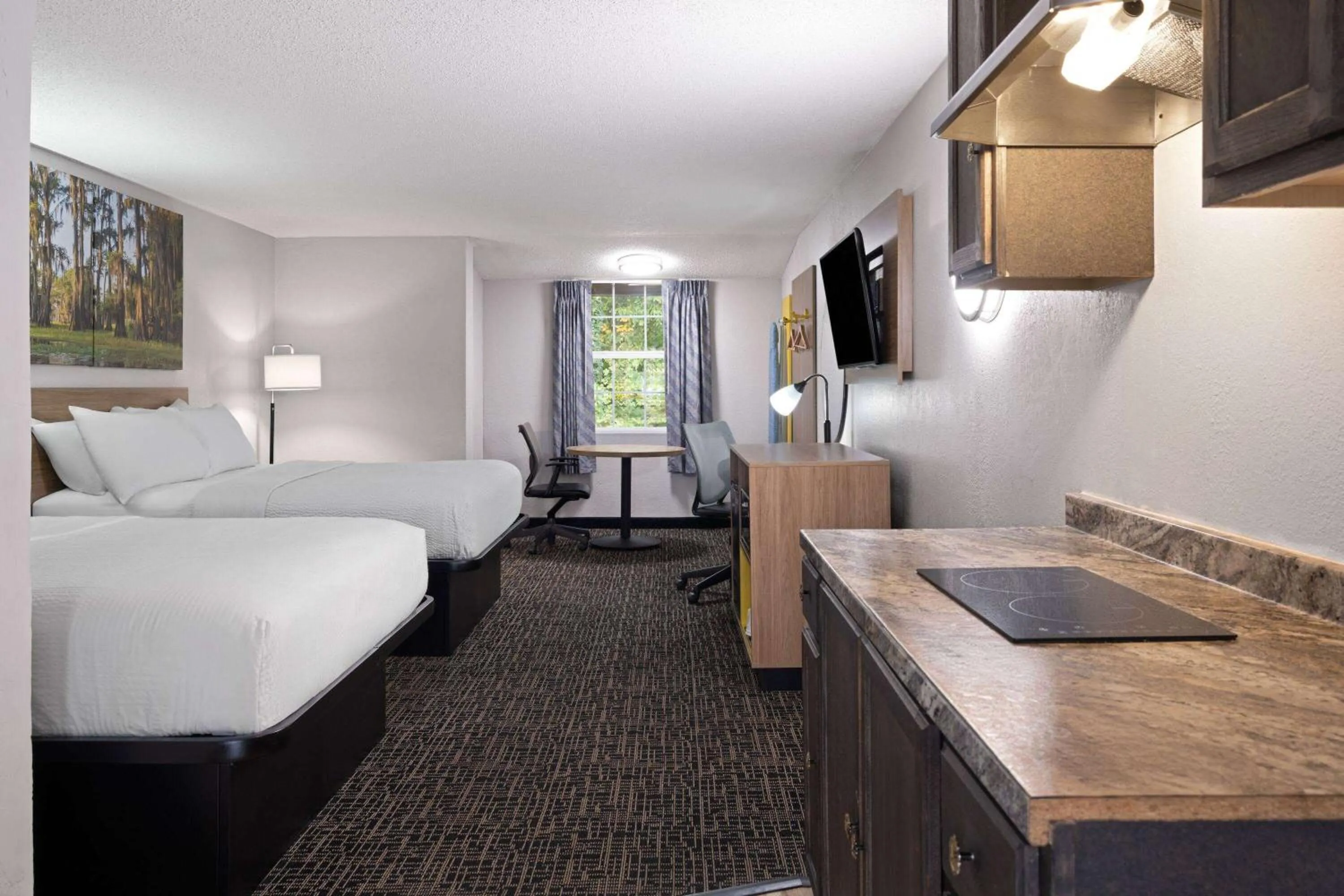 Photo of the whole room, Bed in Days Inn by Wyndham Salisbury, NC