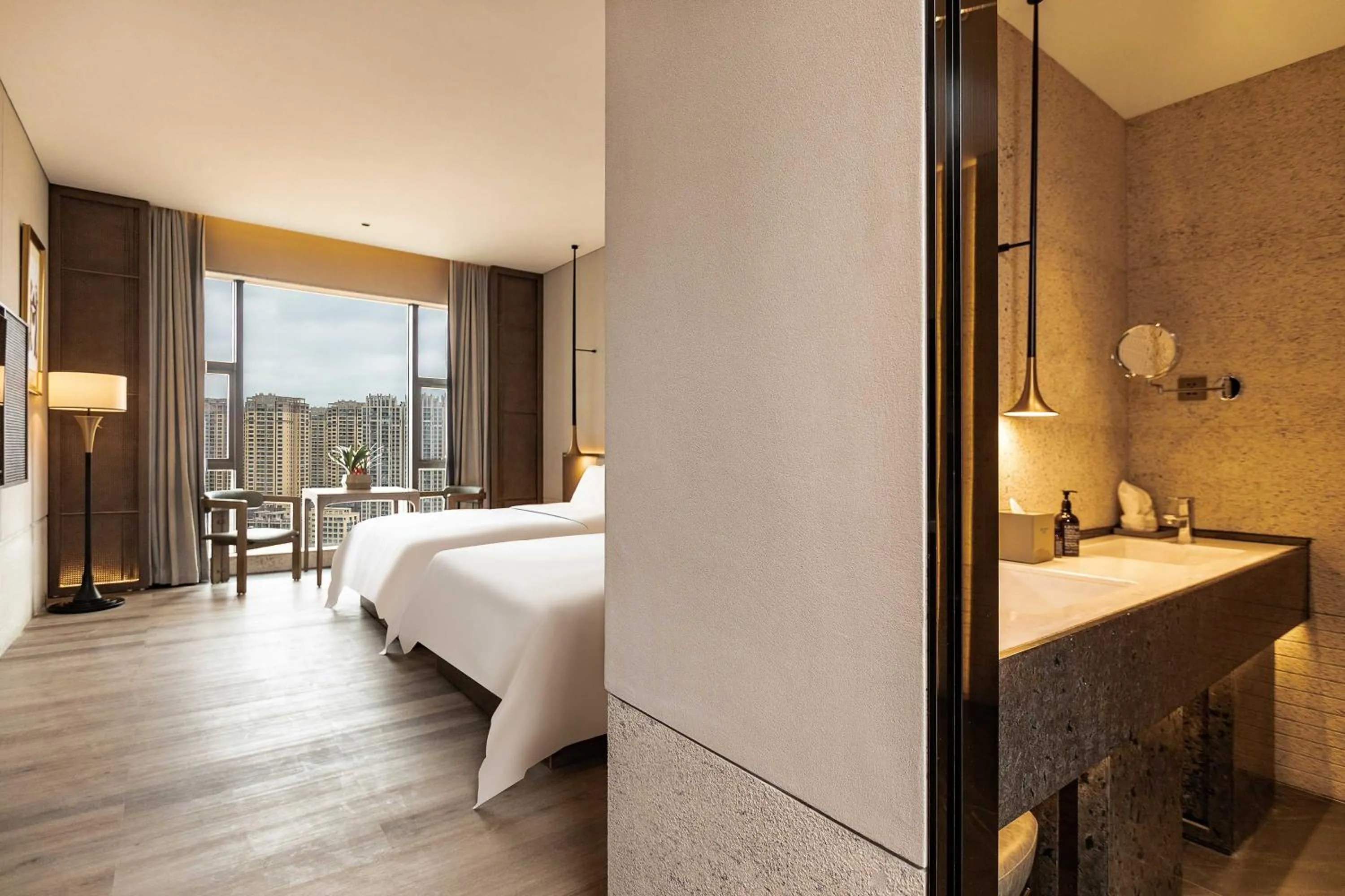 Bed in Wyndham Garden Gaozhou