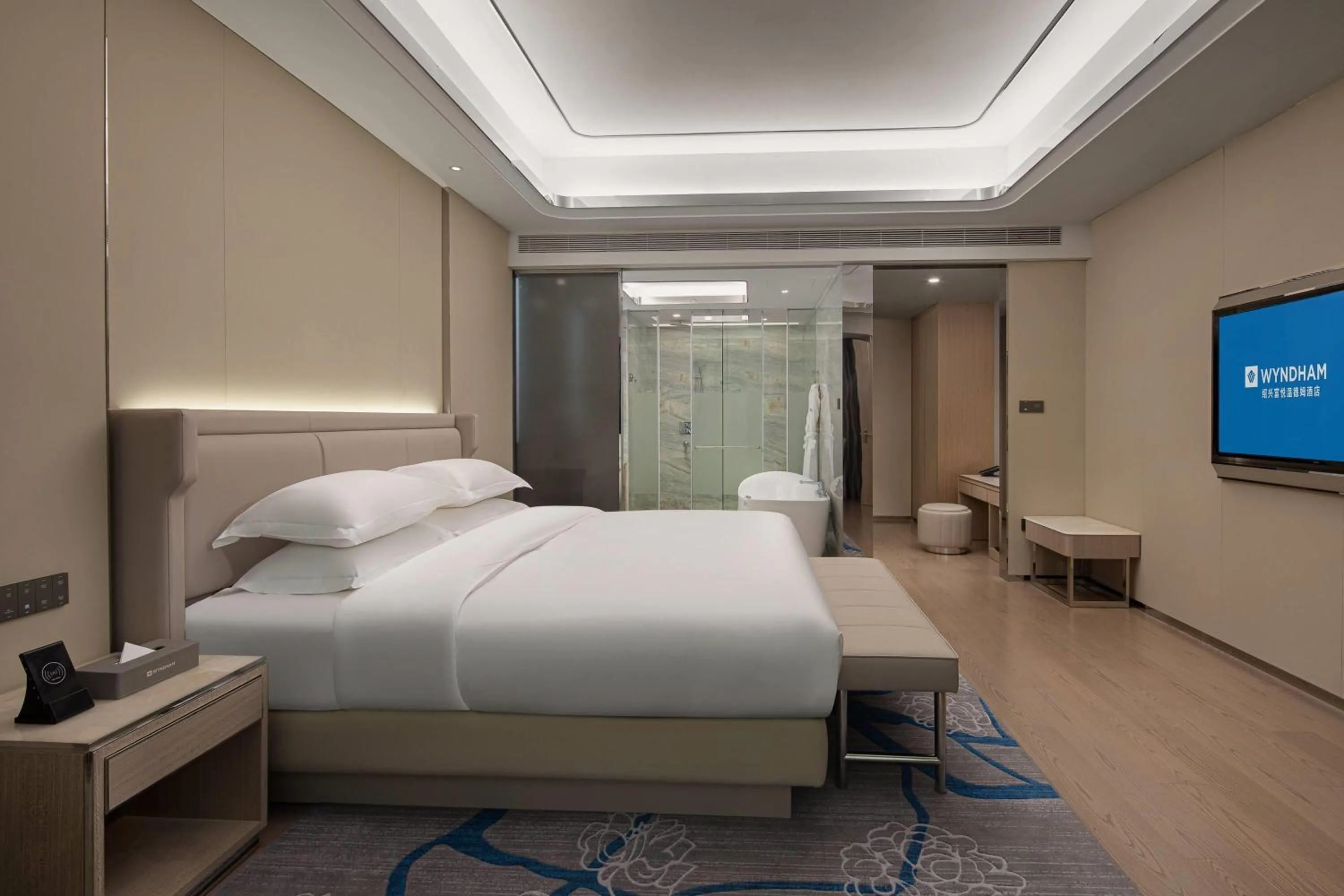 Photo of the whole room, Bed in Wyndham Shaoxing Keqiao