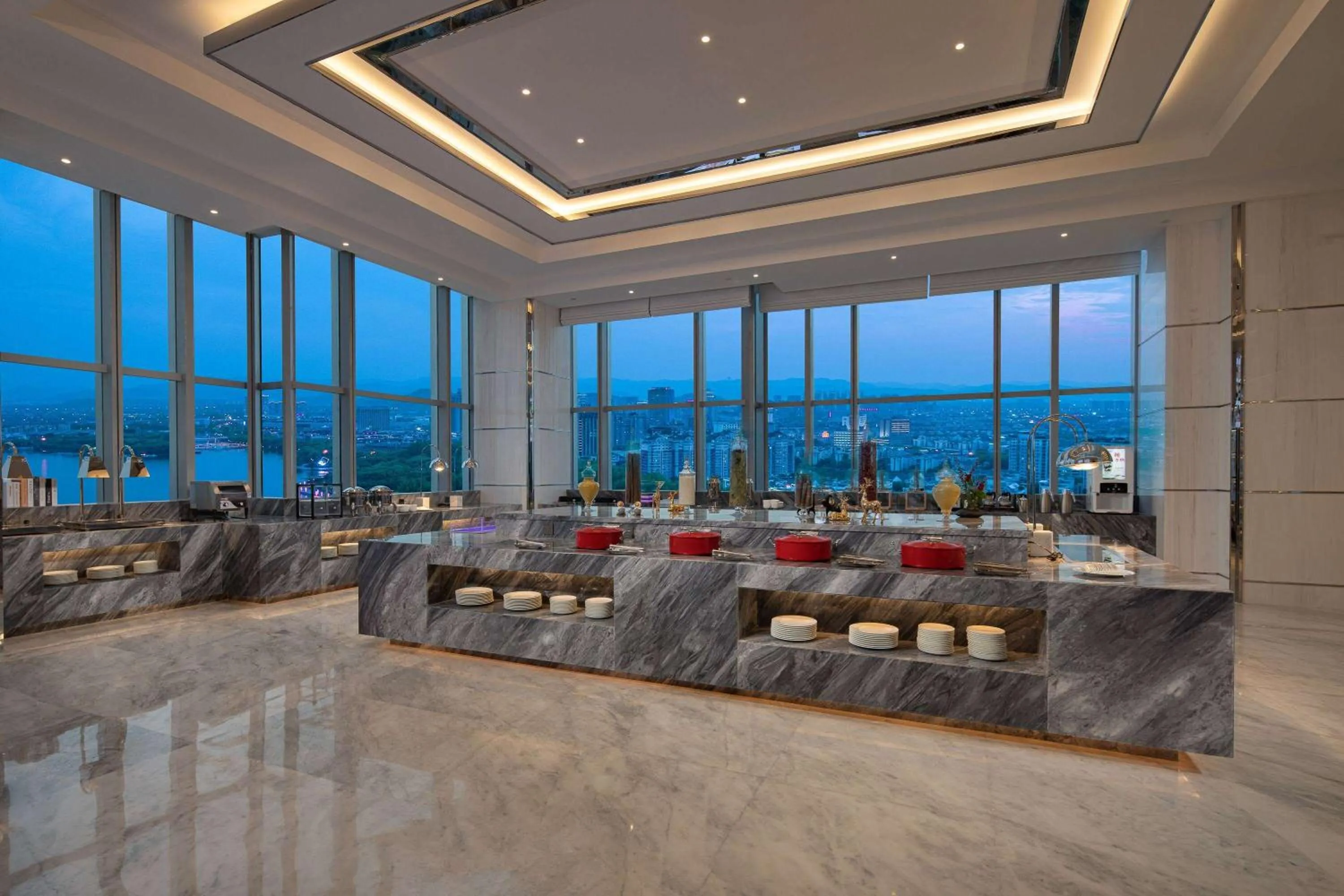 Restaurant/places to eat in Wyndham Shaoxing Keqiao