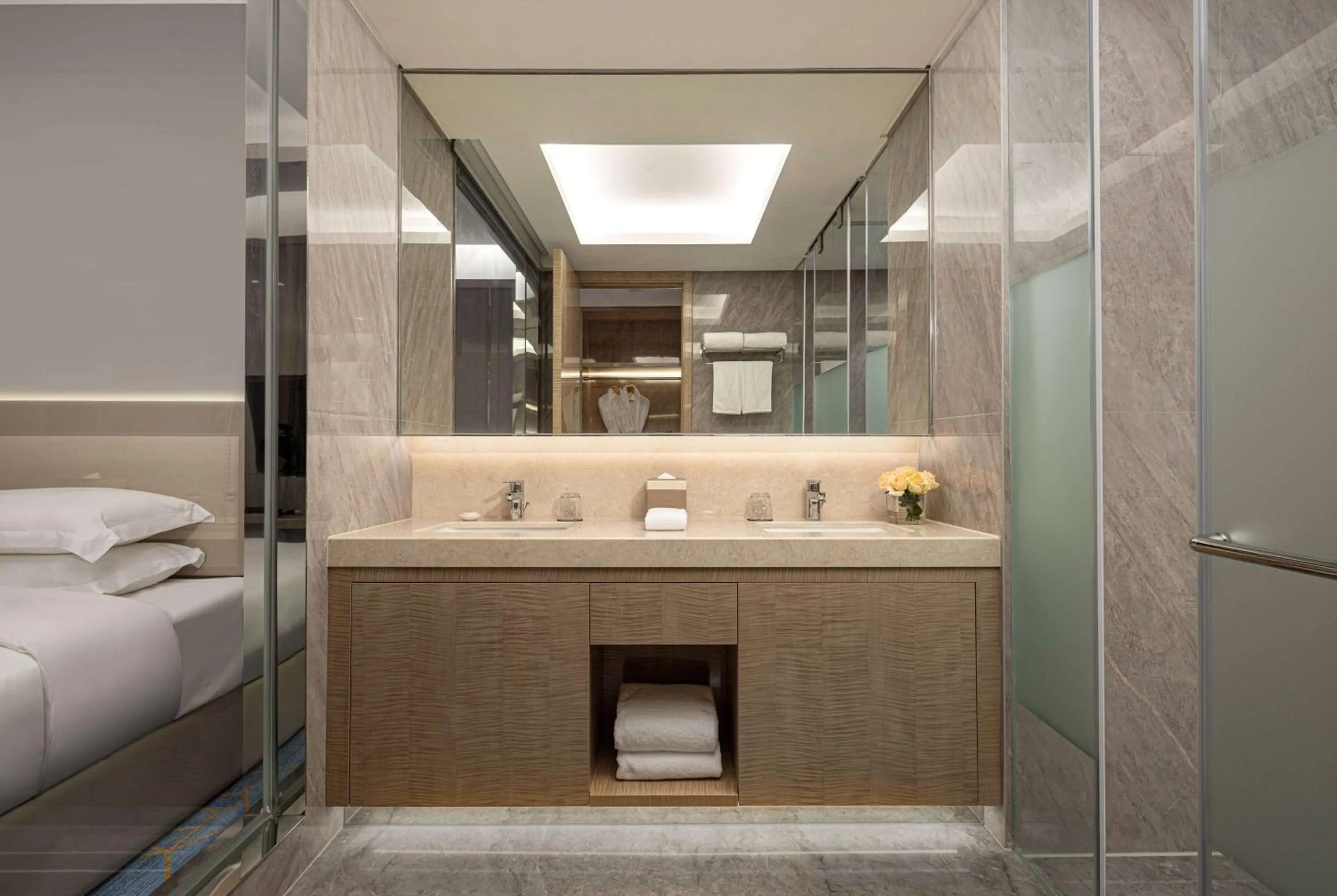 TV and multimedia, Bed in Wyndham Shaoxing Keqiao