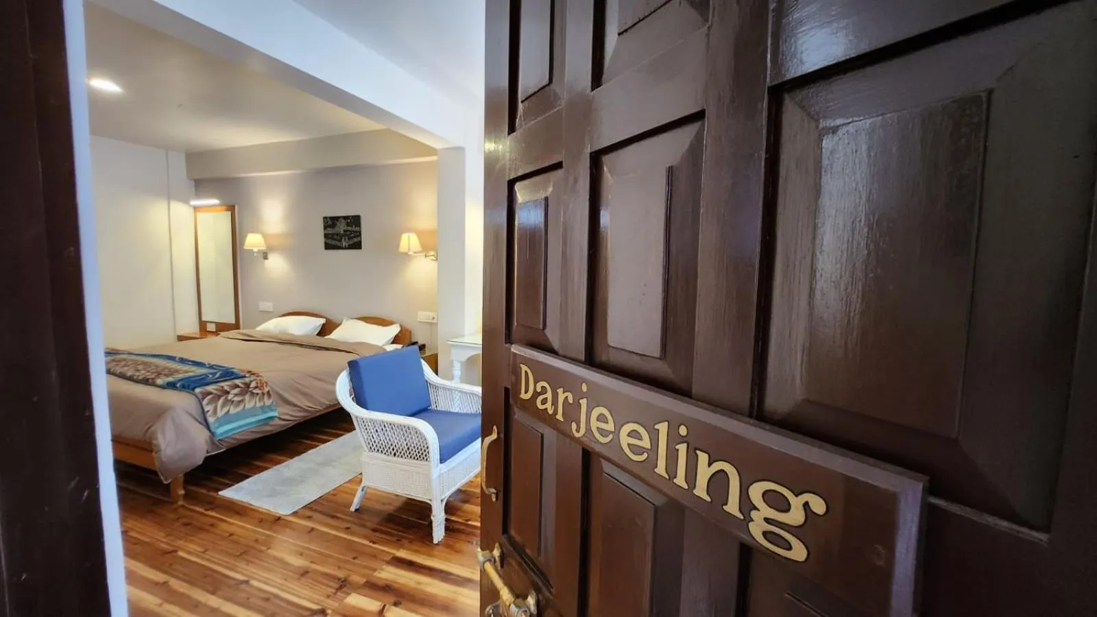 Logo/Certificate/Sign in Ivanhoe Hotel (A Heritage Property)