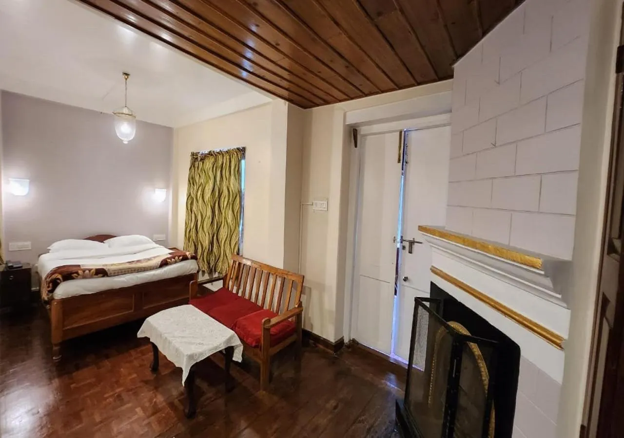 Bed in Ivanhoe Hotel (A Heritage Property)