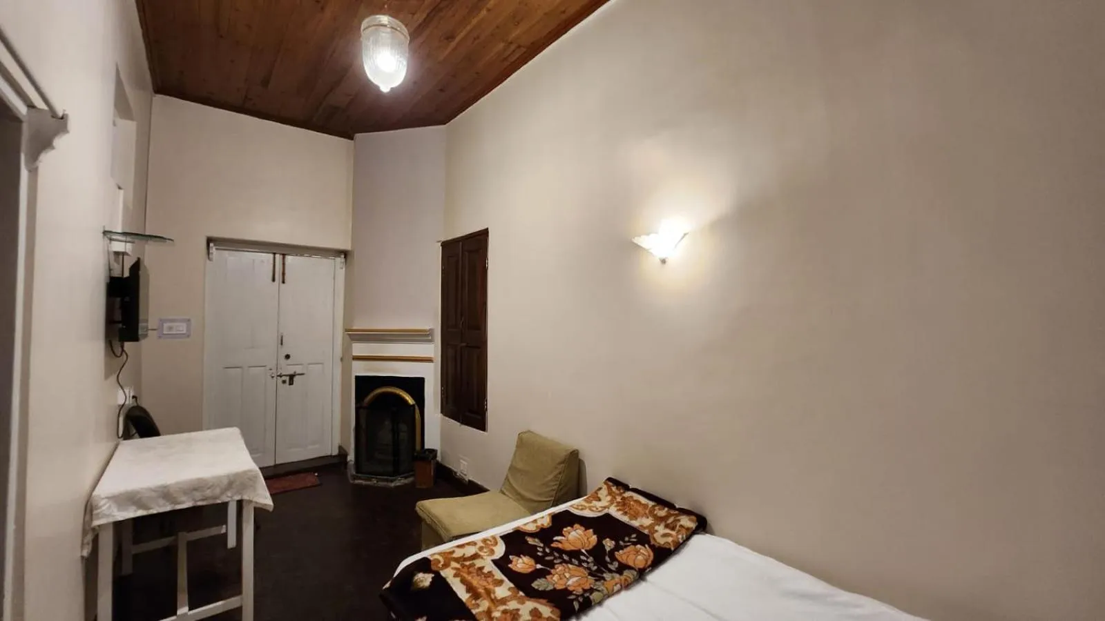 Photo of the whole room in Ivanhoe Hotel (A Heritage Property)