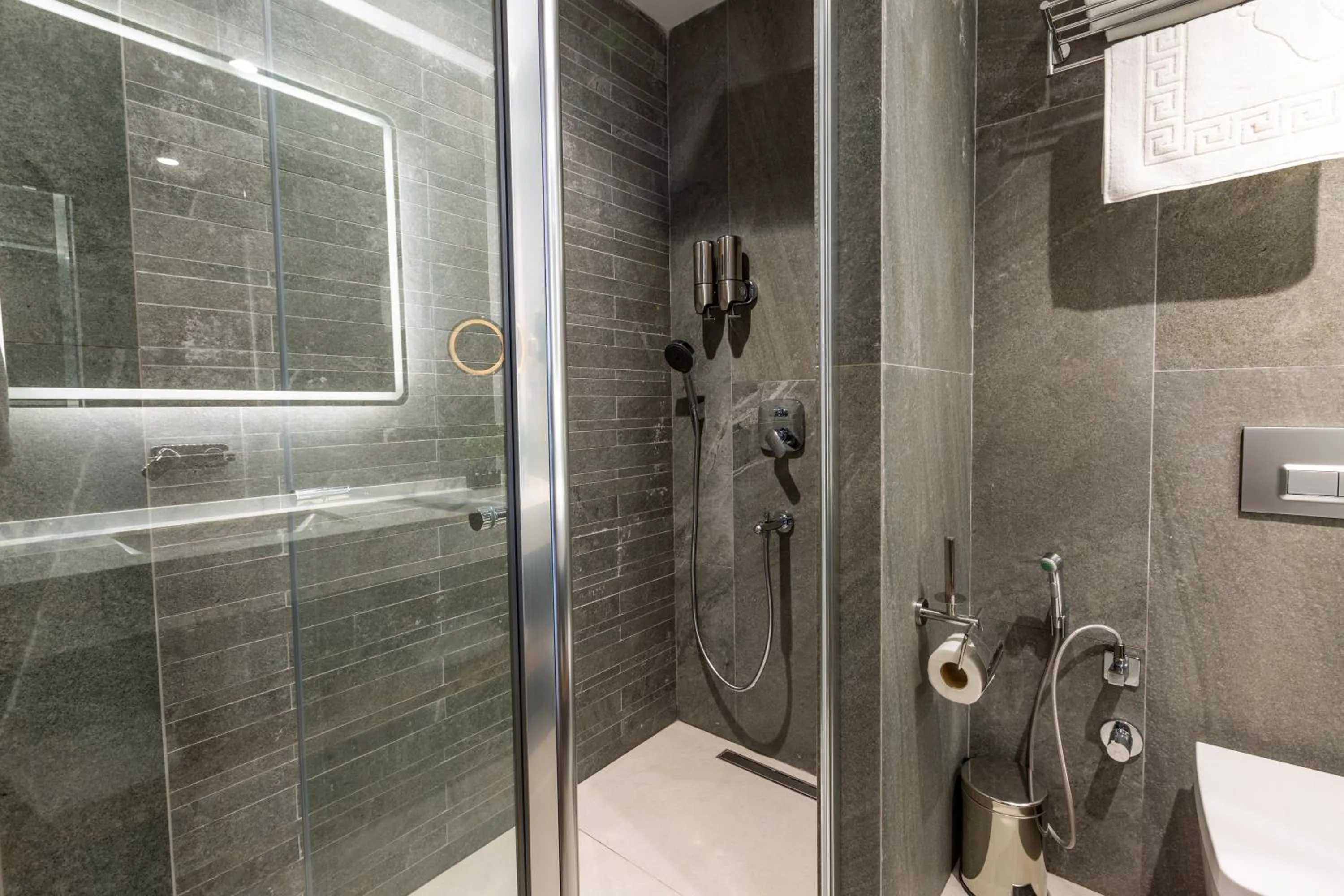 Shower in North Star Hotel