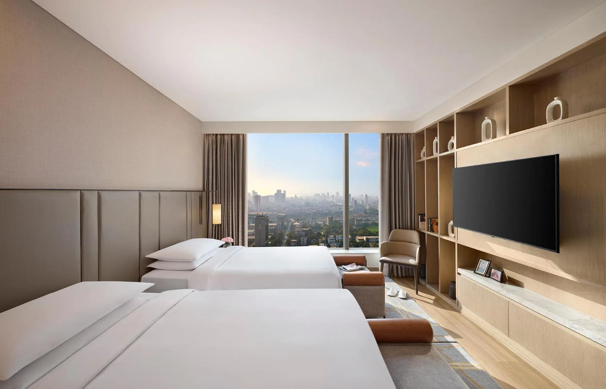 Bedroom, Bed in Marriott Executive Apartments Navi Mumbai