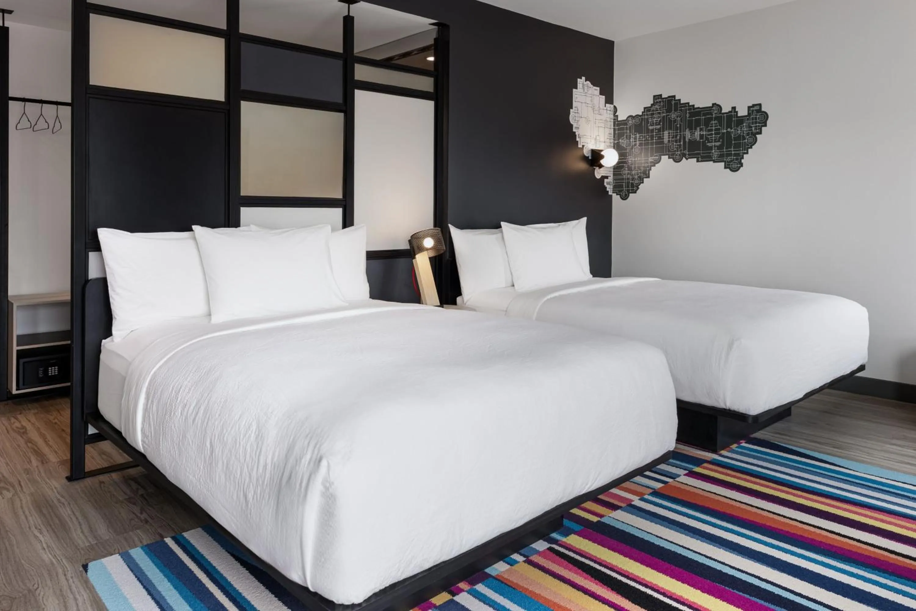 Photo of the whole room, Bed in Aloft San Pedro Sula