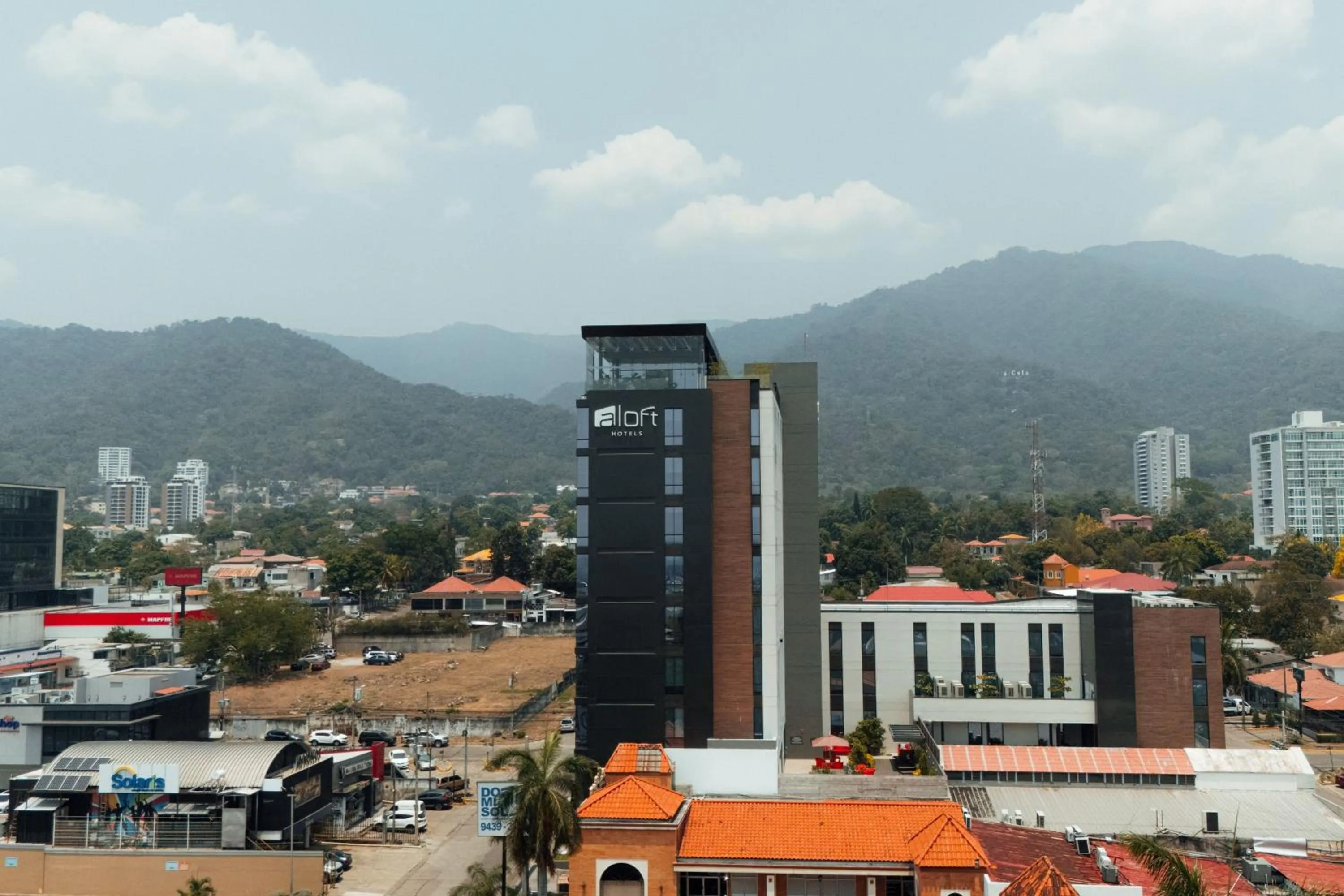 Property building in Aloft San Pedro Sula