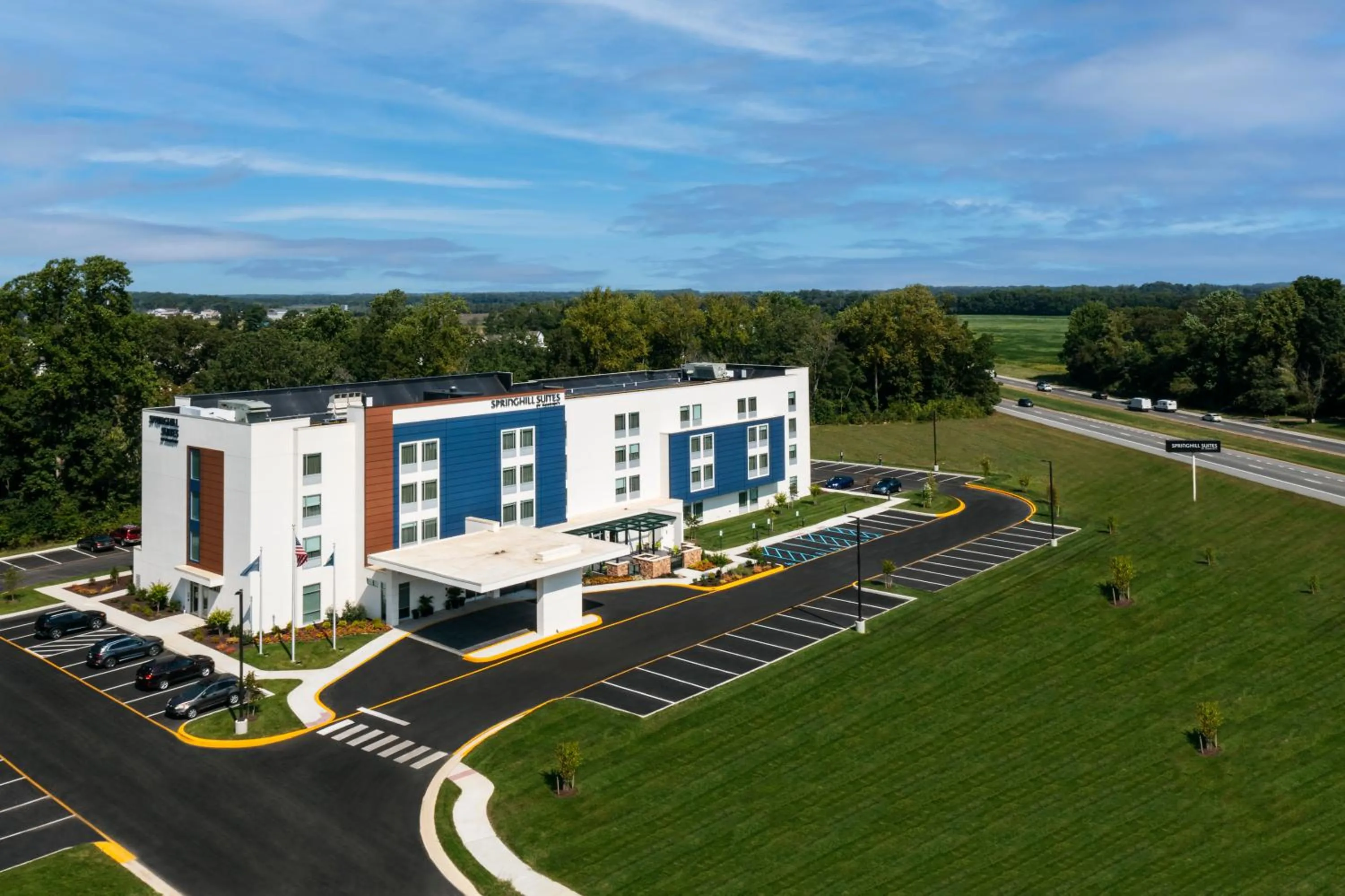 Property building in SpringHill Suites by Marriott Frederica