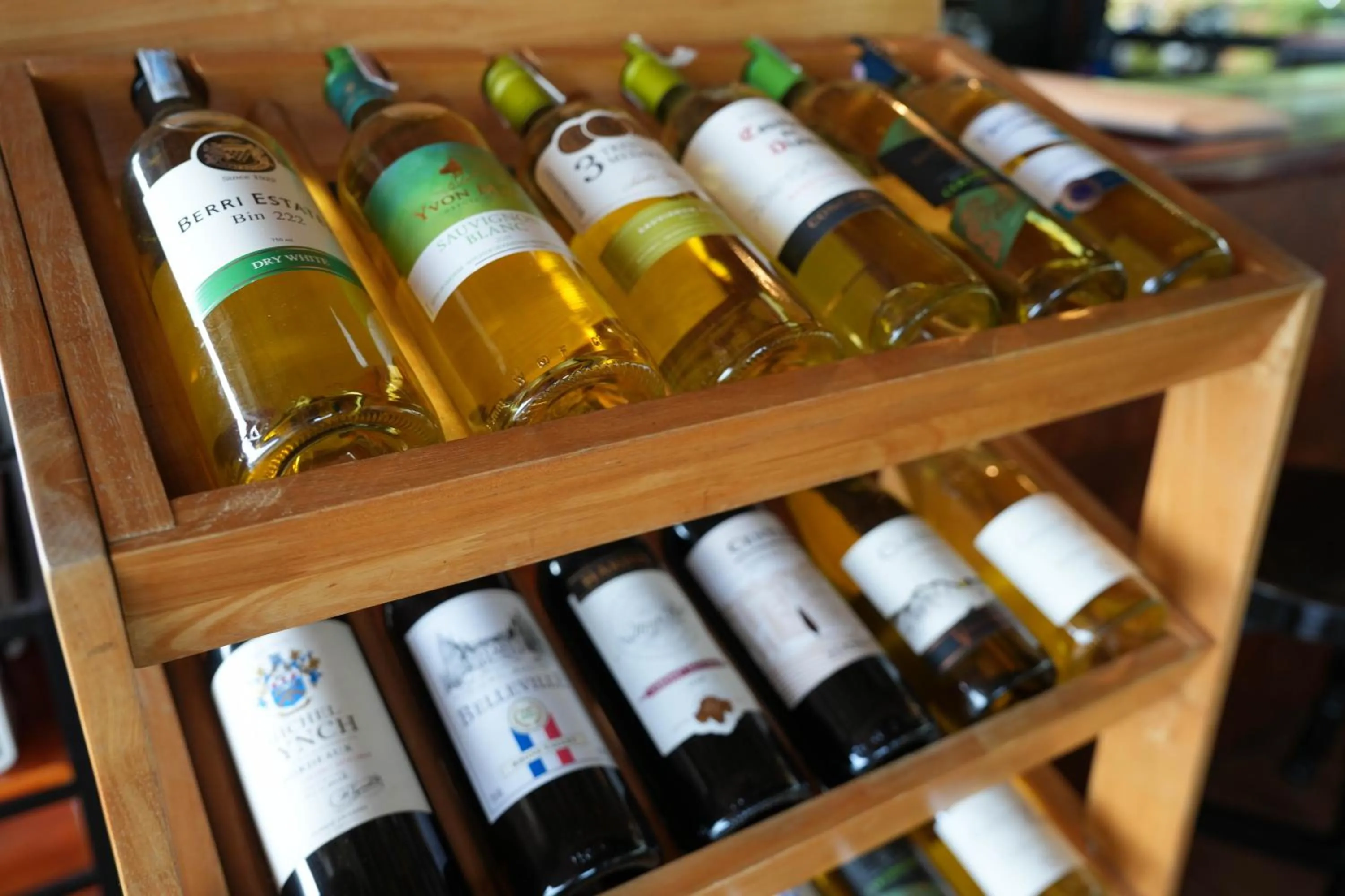 Lounge or bar in So View Phuket Resort