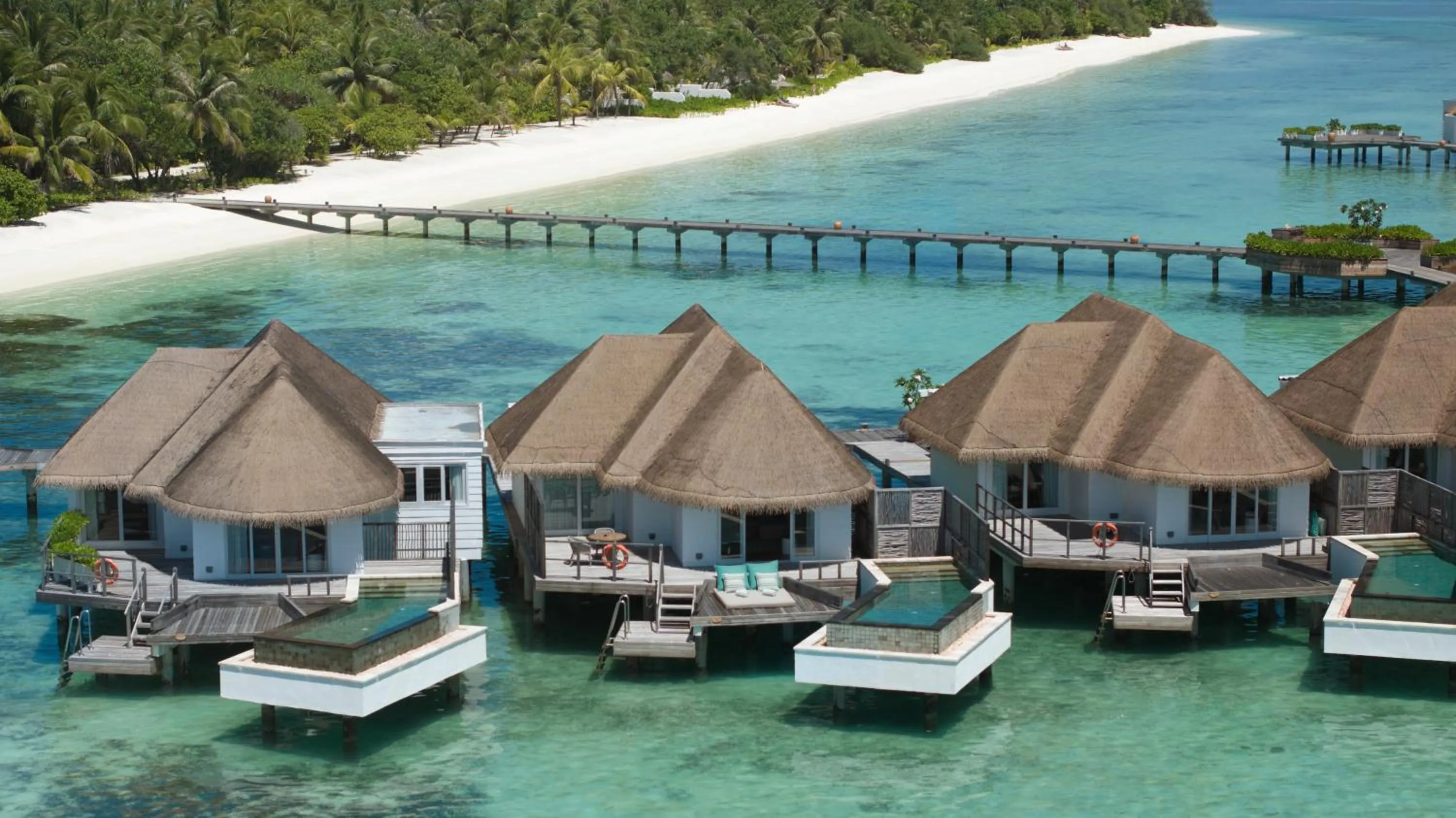 Property building in Six Senses Kanuhura