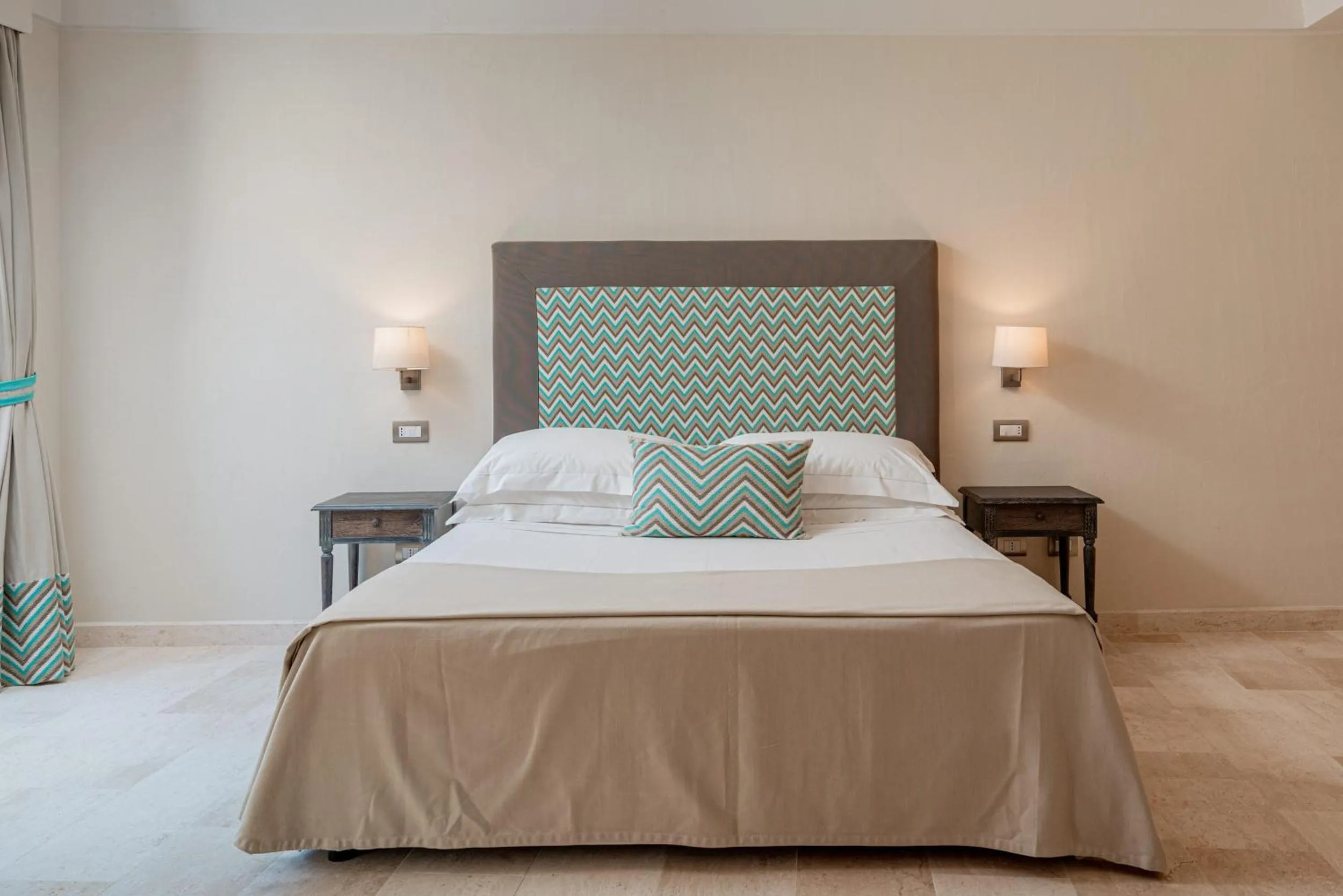 Bedroom, Bed in Hotel Cala Lunga