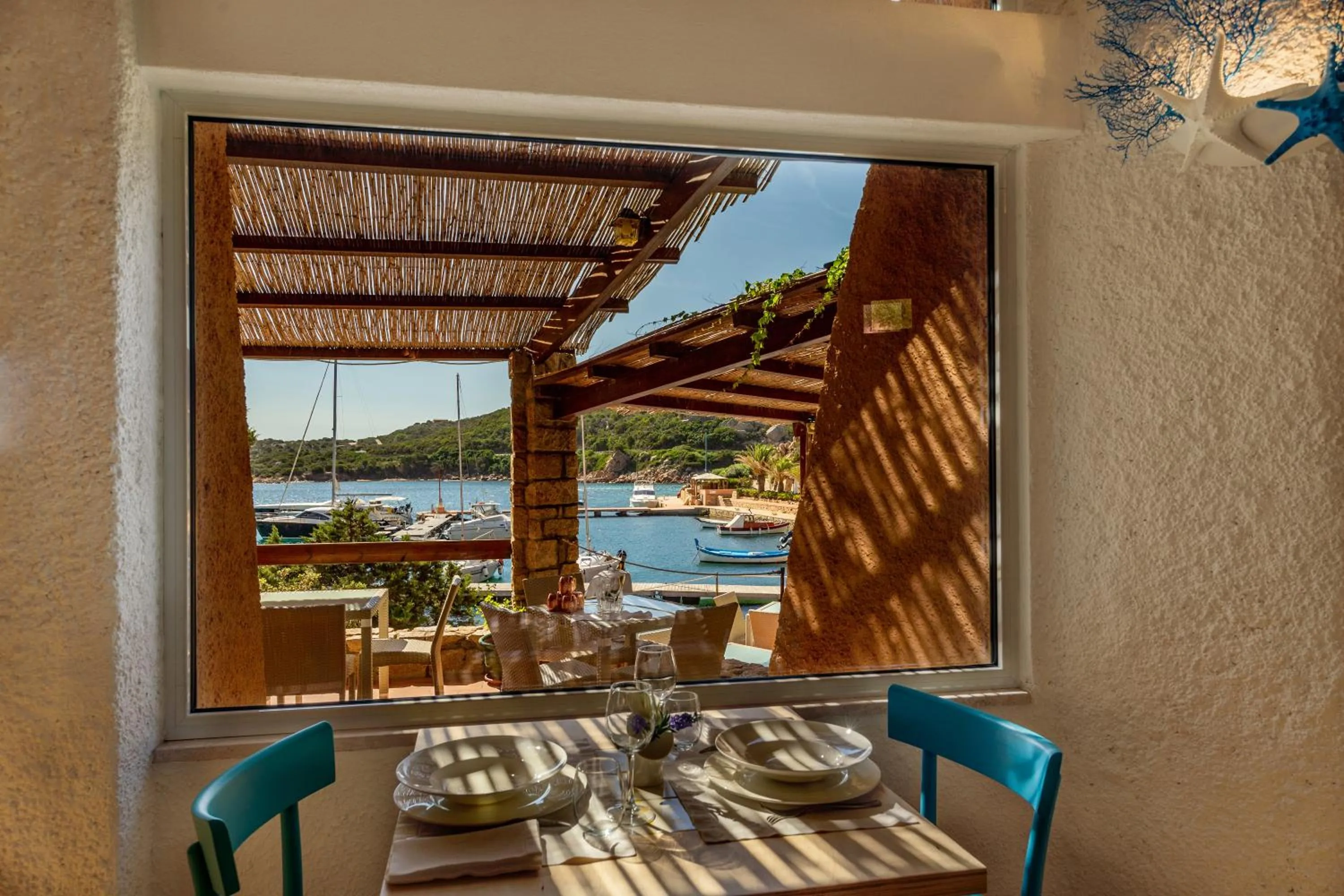 Restaurant/places to eat in Hotel Cala Lunga