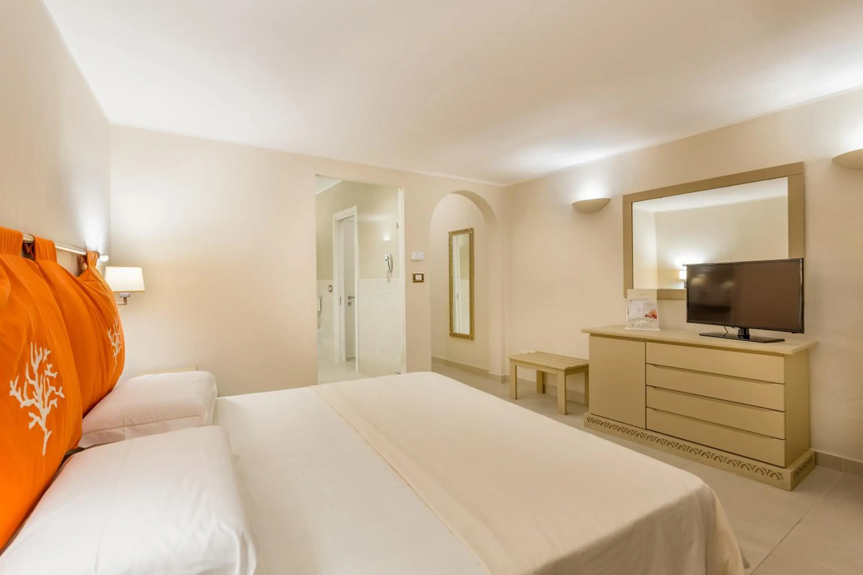 Double Room with Sea View in Hotel Cala Lunga Double Room with Sea View in Hotel Cala Lunga
