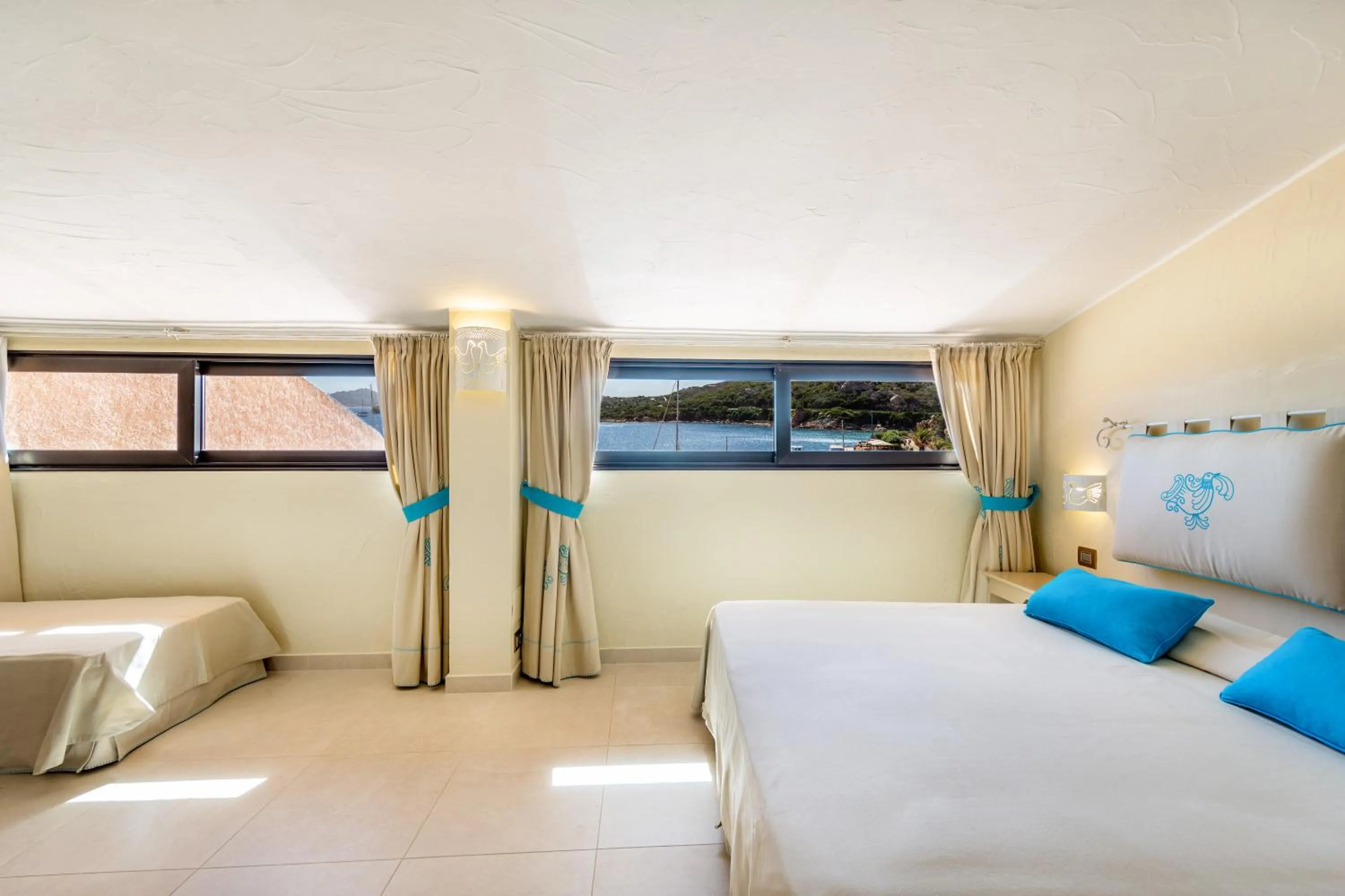 Bed in Hotel Cala Lunga