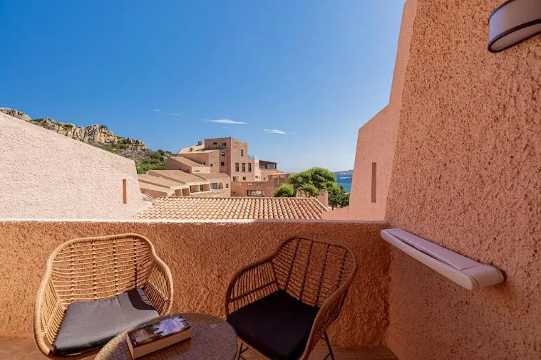 Property building in Hotel Cala Lunga