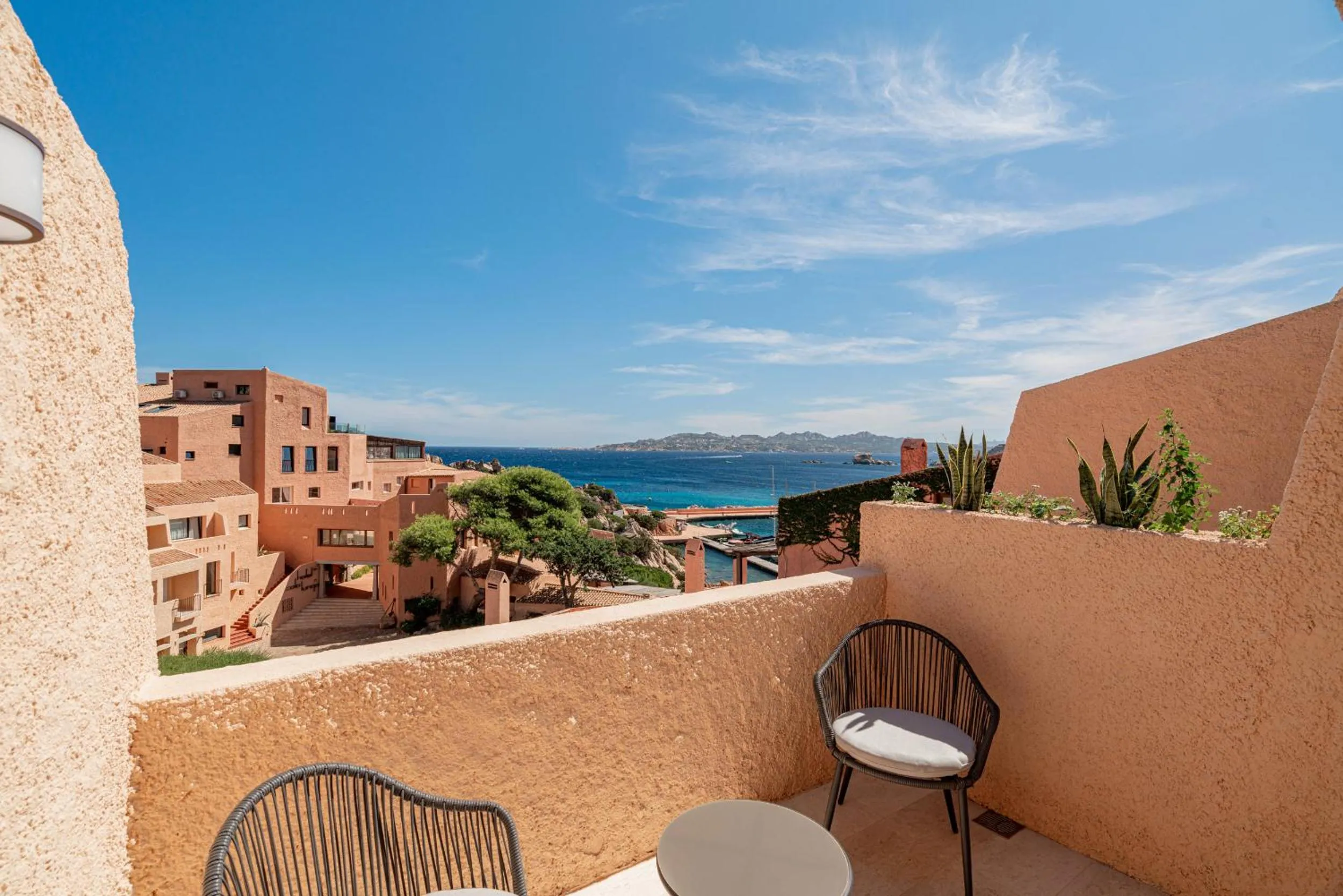 Property building in Hotel Cala Lunga