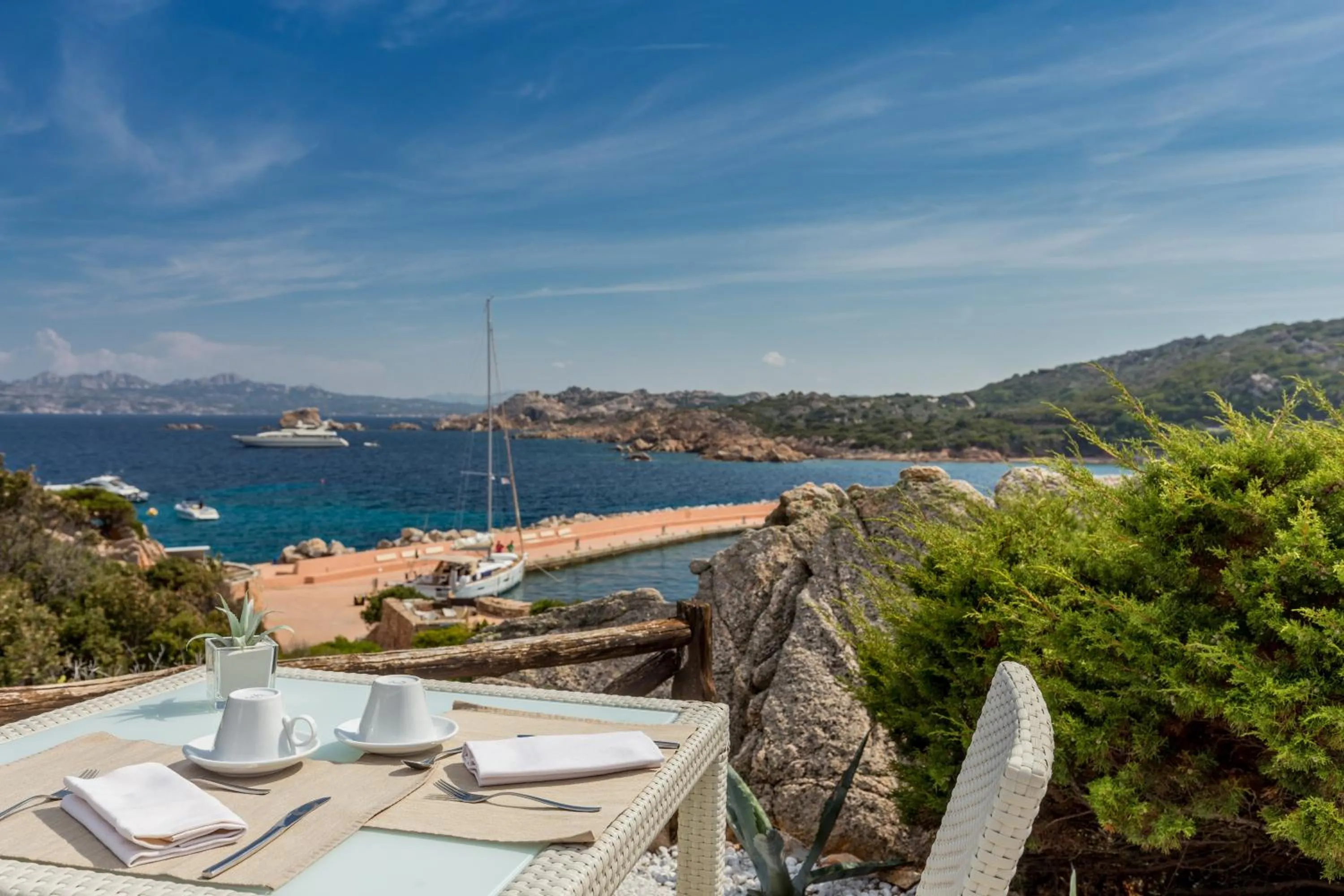 Restaurant/places to eat in Hotel Cala Lunga