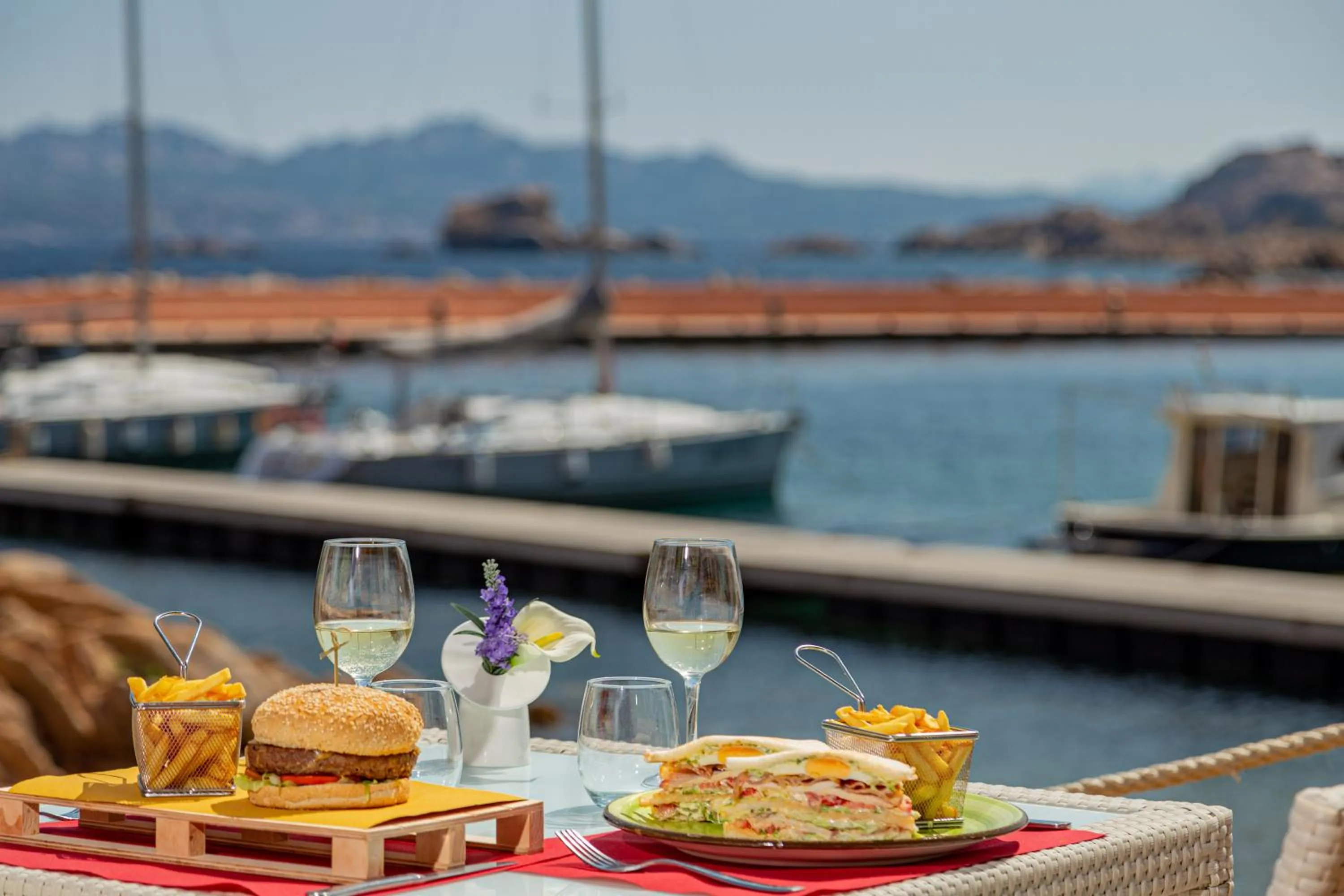 Restaurant/places to eat in Hotel Cala Lunga