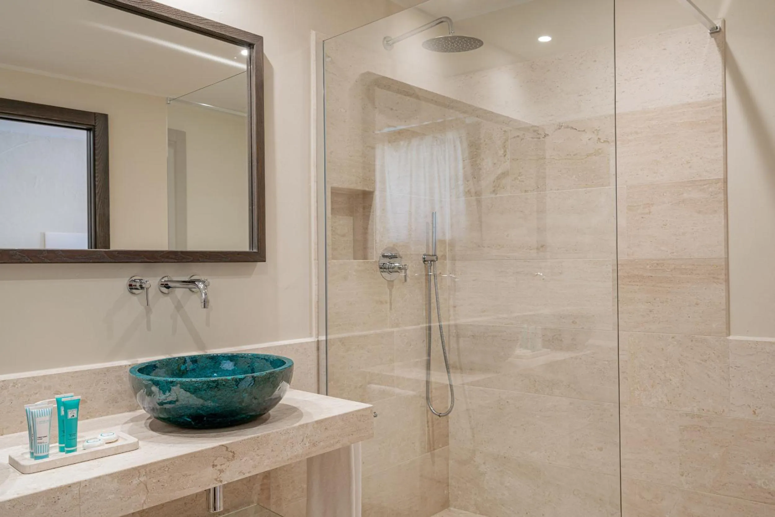 Bathroom in Hotel Cala Lunga