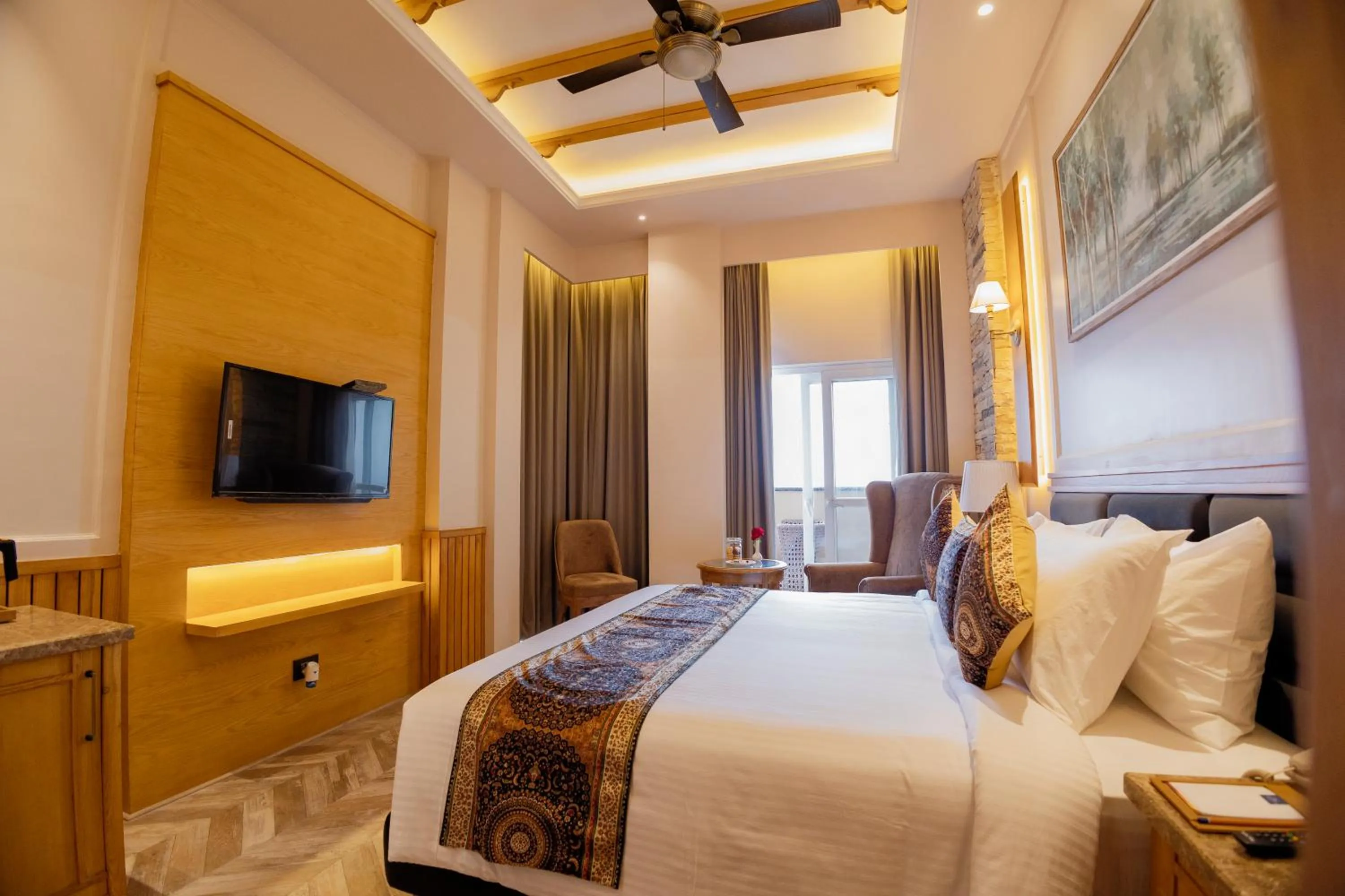 Bedroom, Bed in Presidium Sarovar Premiere Dalhousie