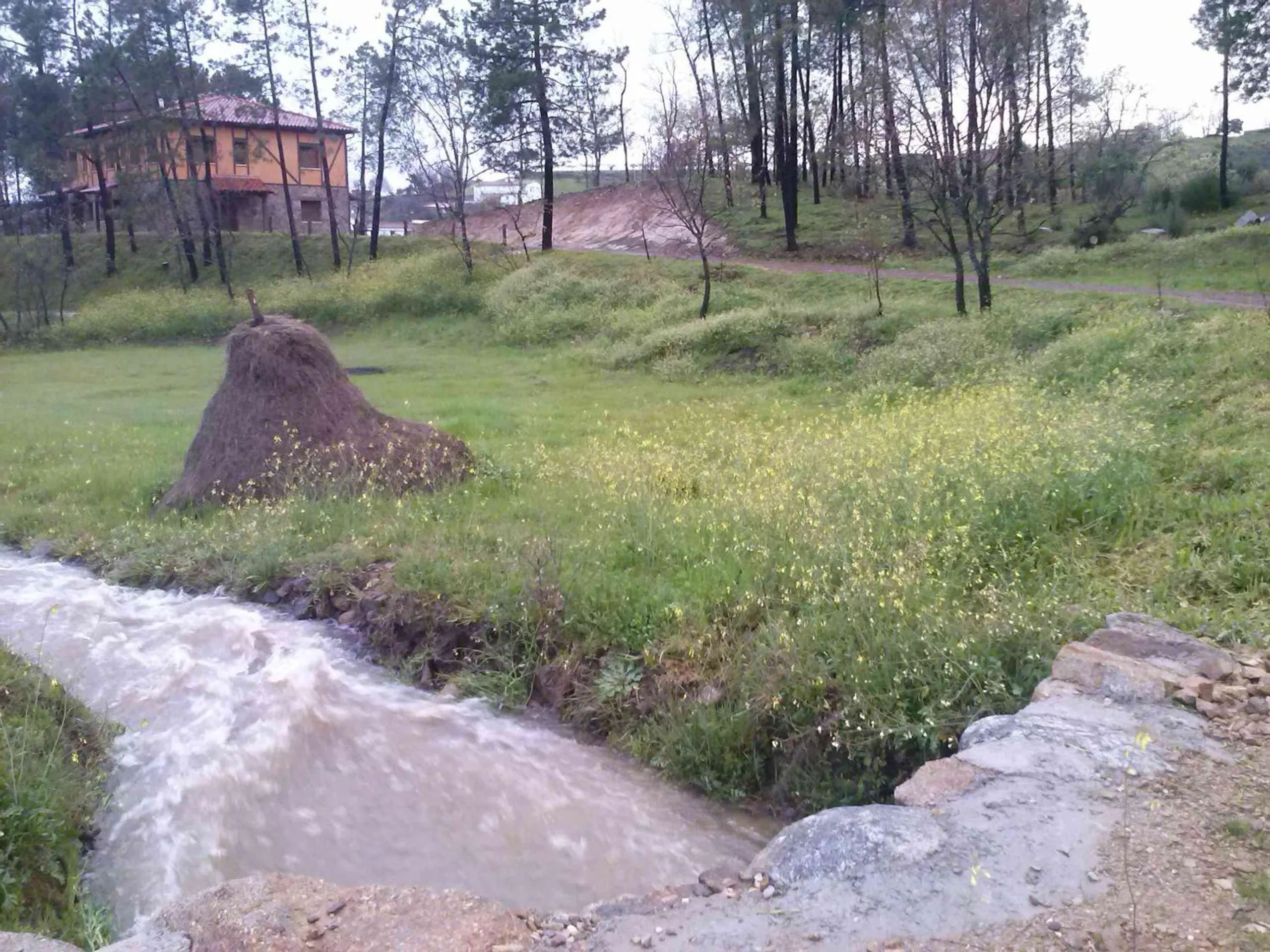 Facade/entrance in El Rincón de los Riveros
