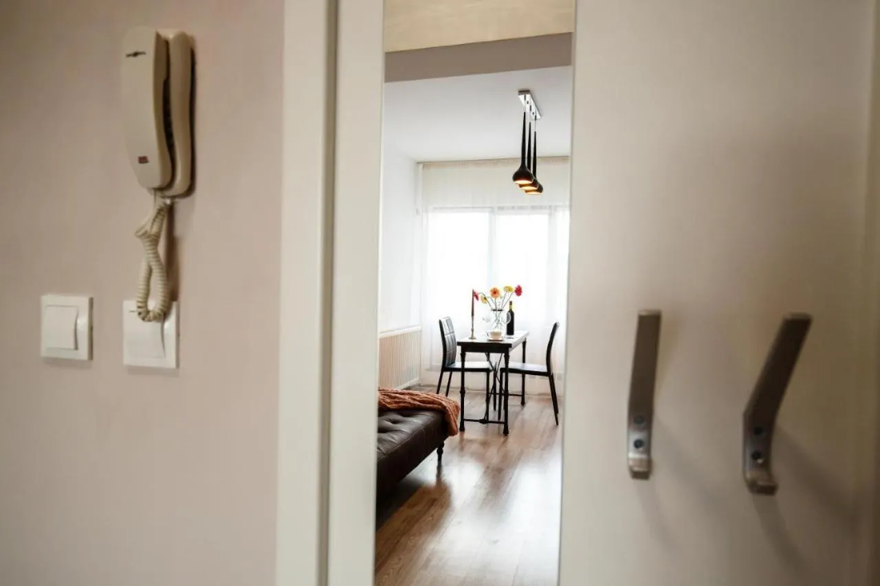 Metropolitan Iassium Apartments