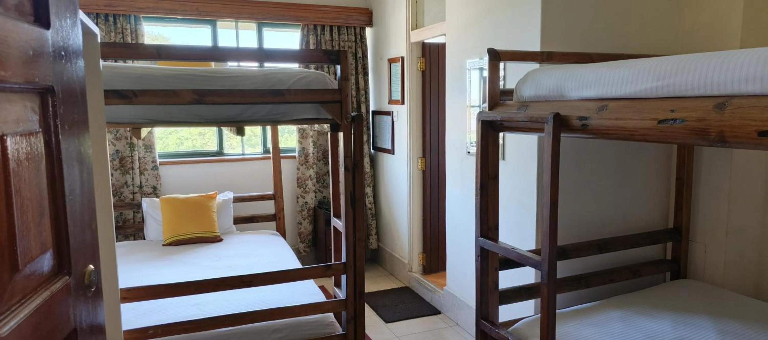 Bed in Kenya Comfort Hotel