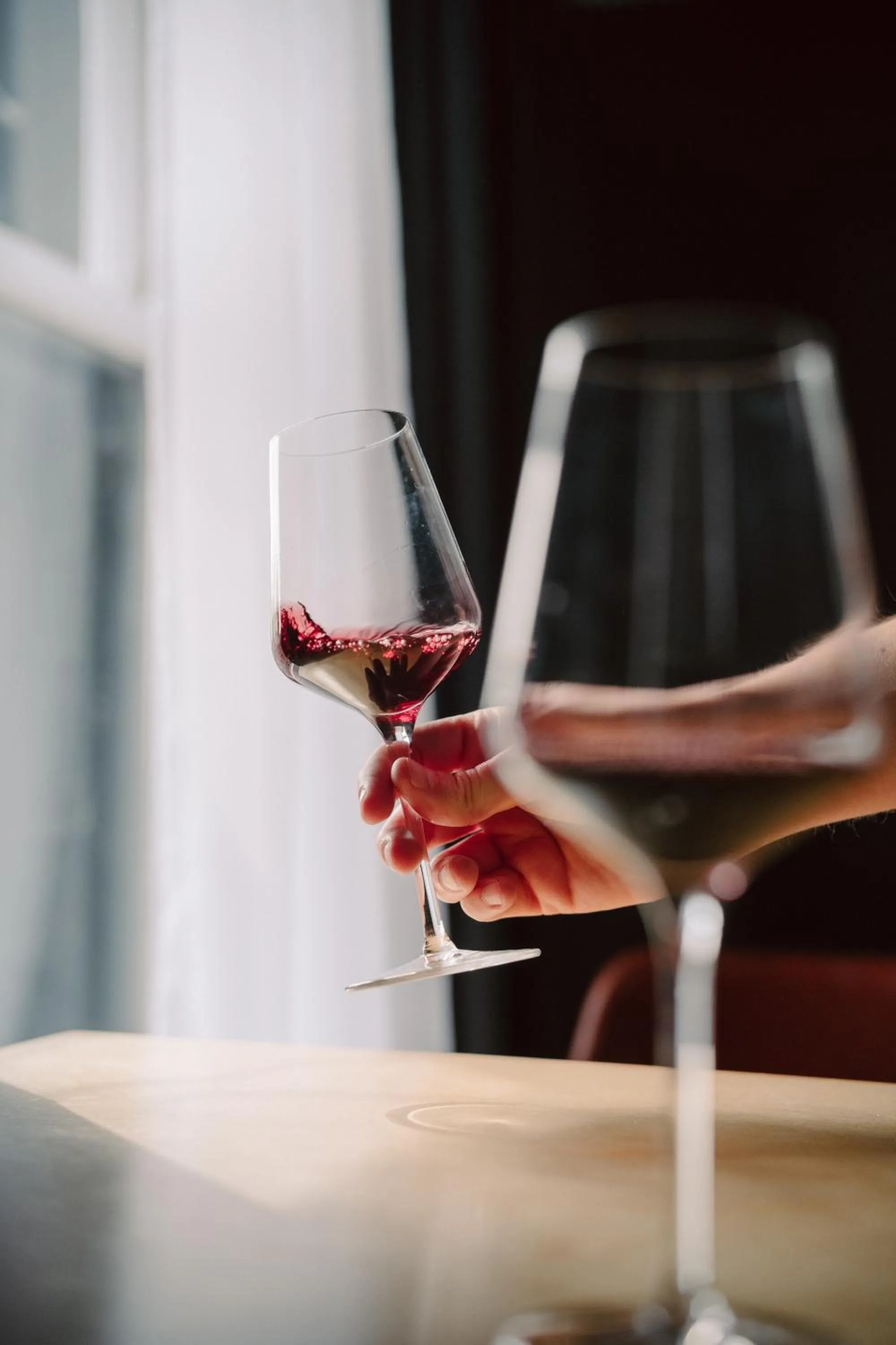 Lounge or bar in The 1852 Hotel - Self Check-in