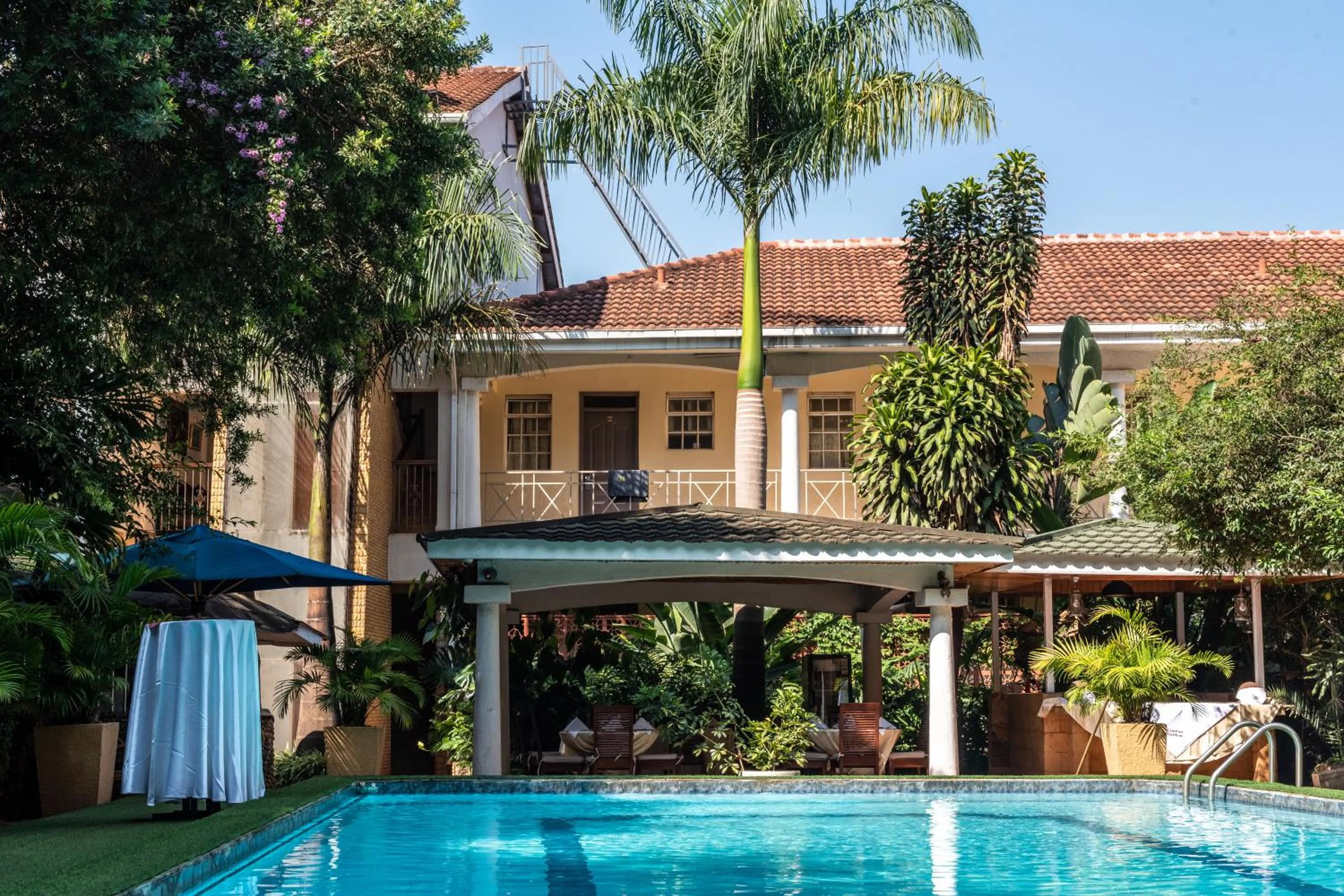 Garden view in Comfort Gardens