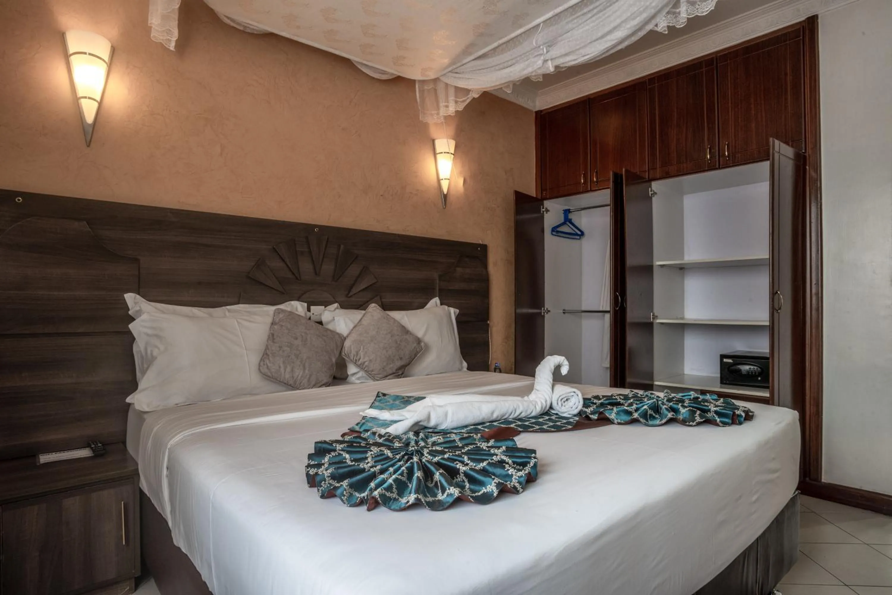 Bed in Comfort Gardens