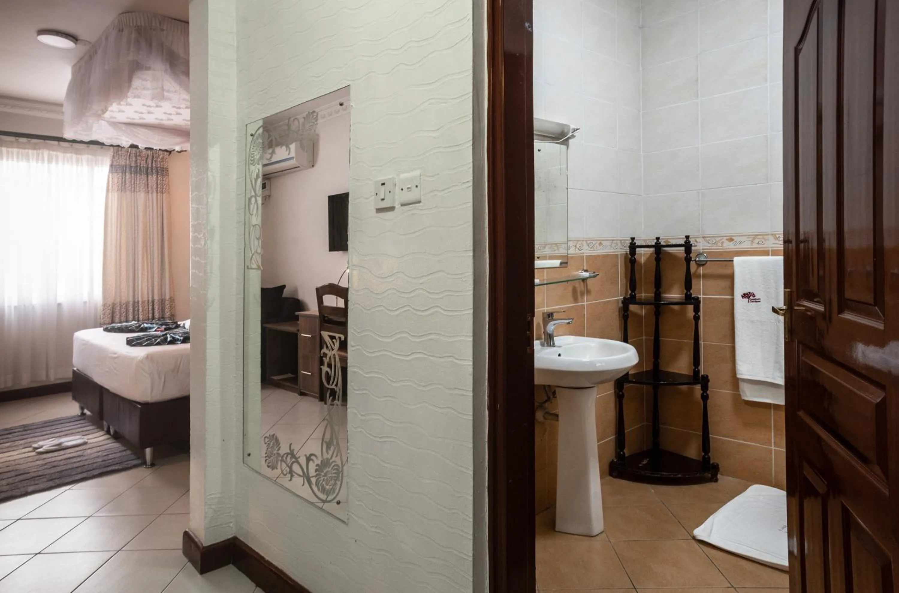 Bed in Comfort Gardens