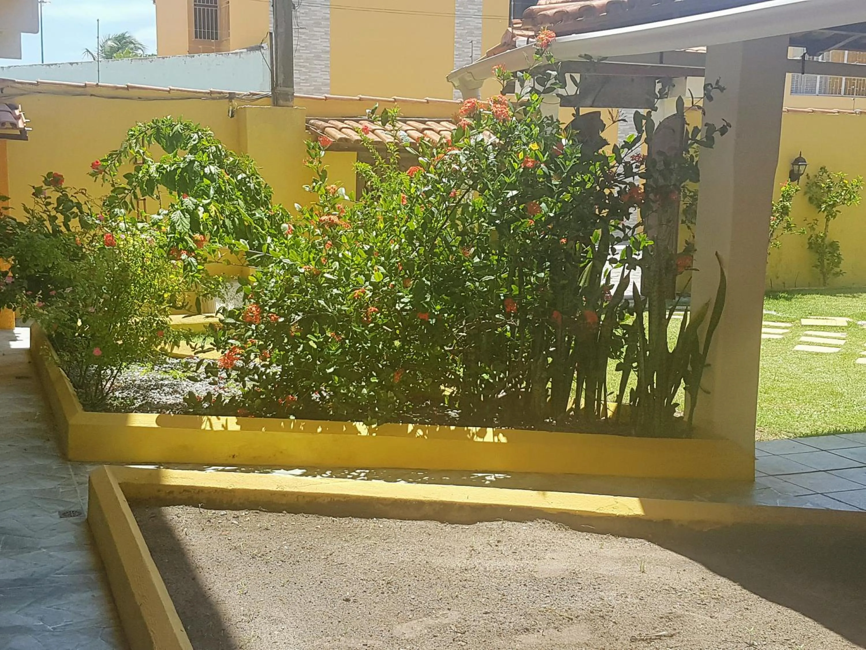 Garden view in Pousada Paradise