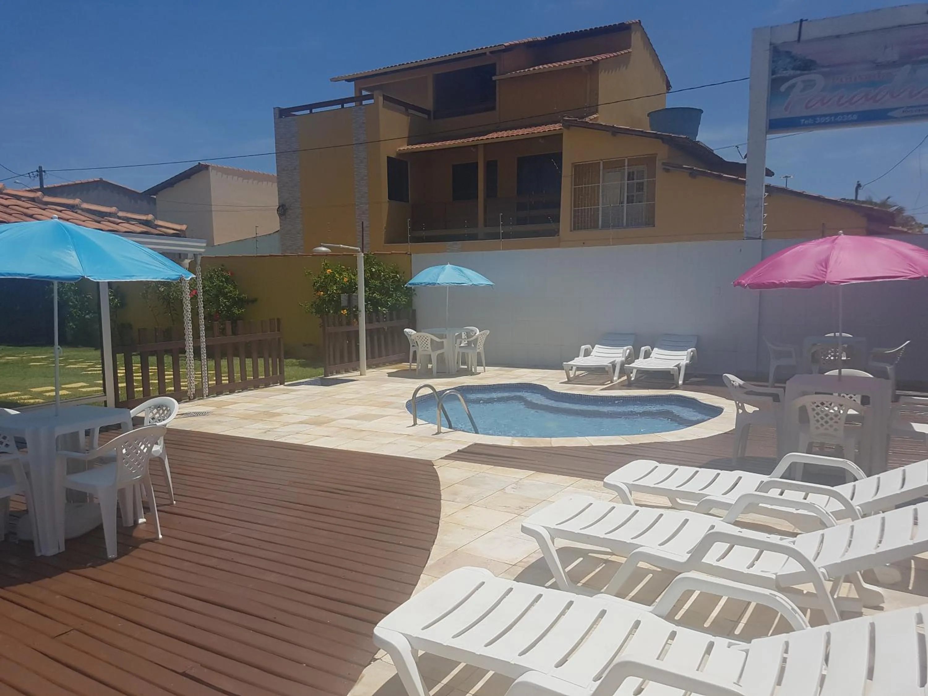 Pool view in Pousada Paradise
