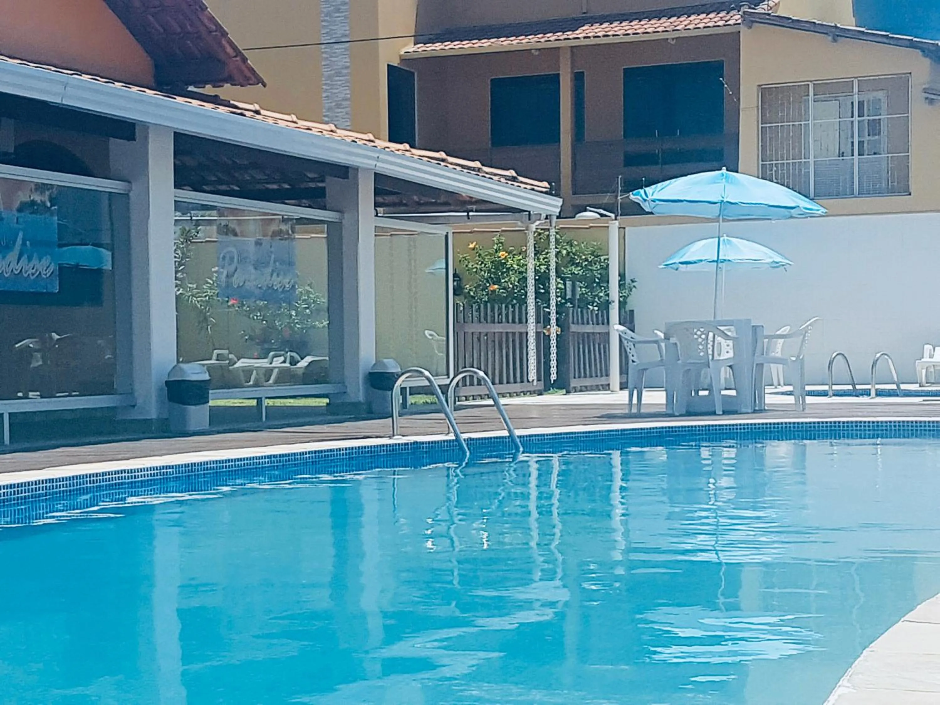 Pool view in Pousada Paradise