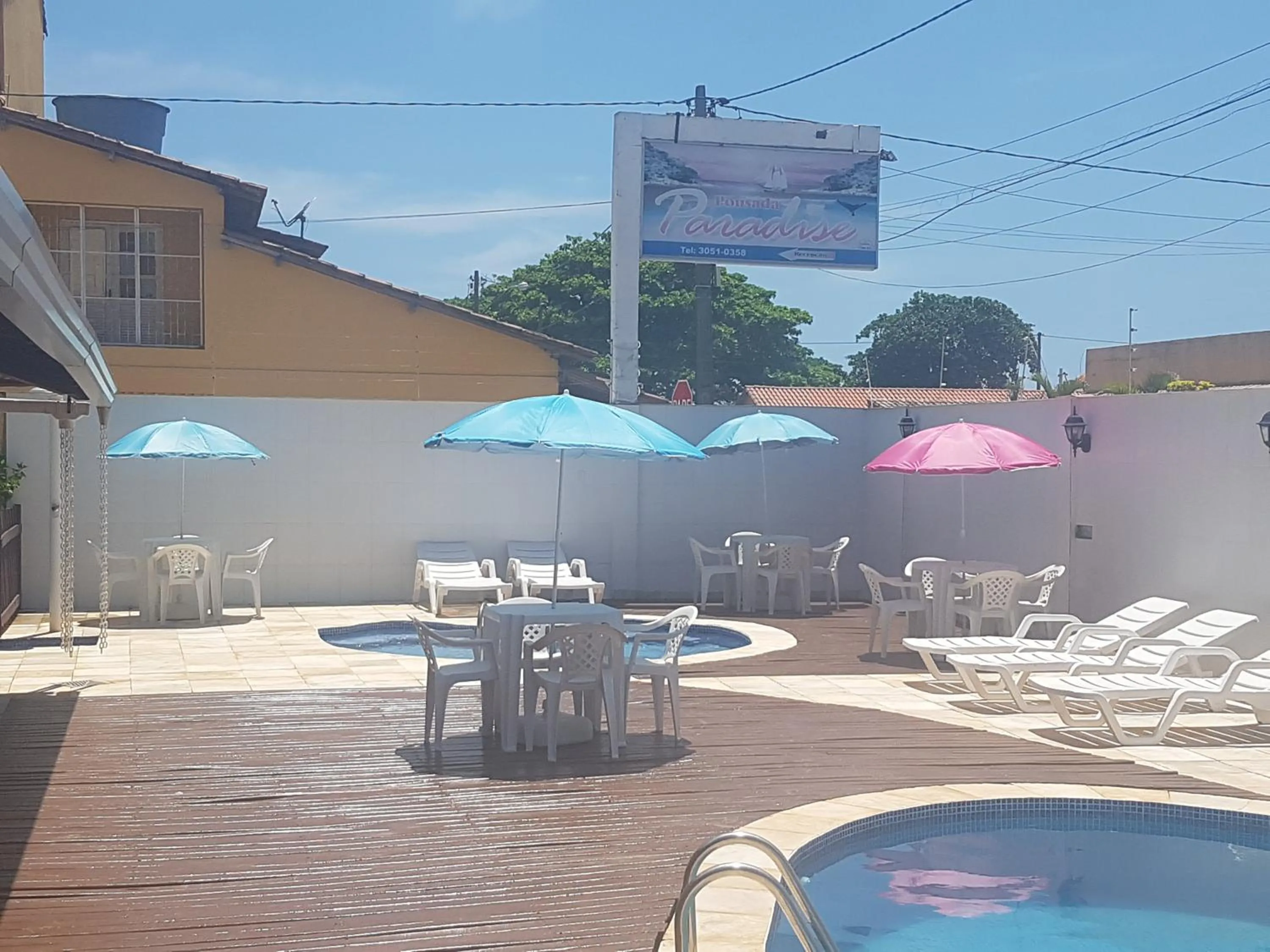 Pool view in Pousada Paradise