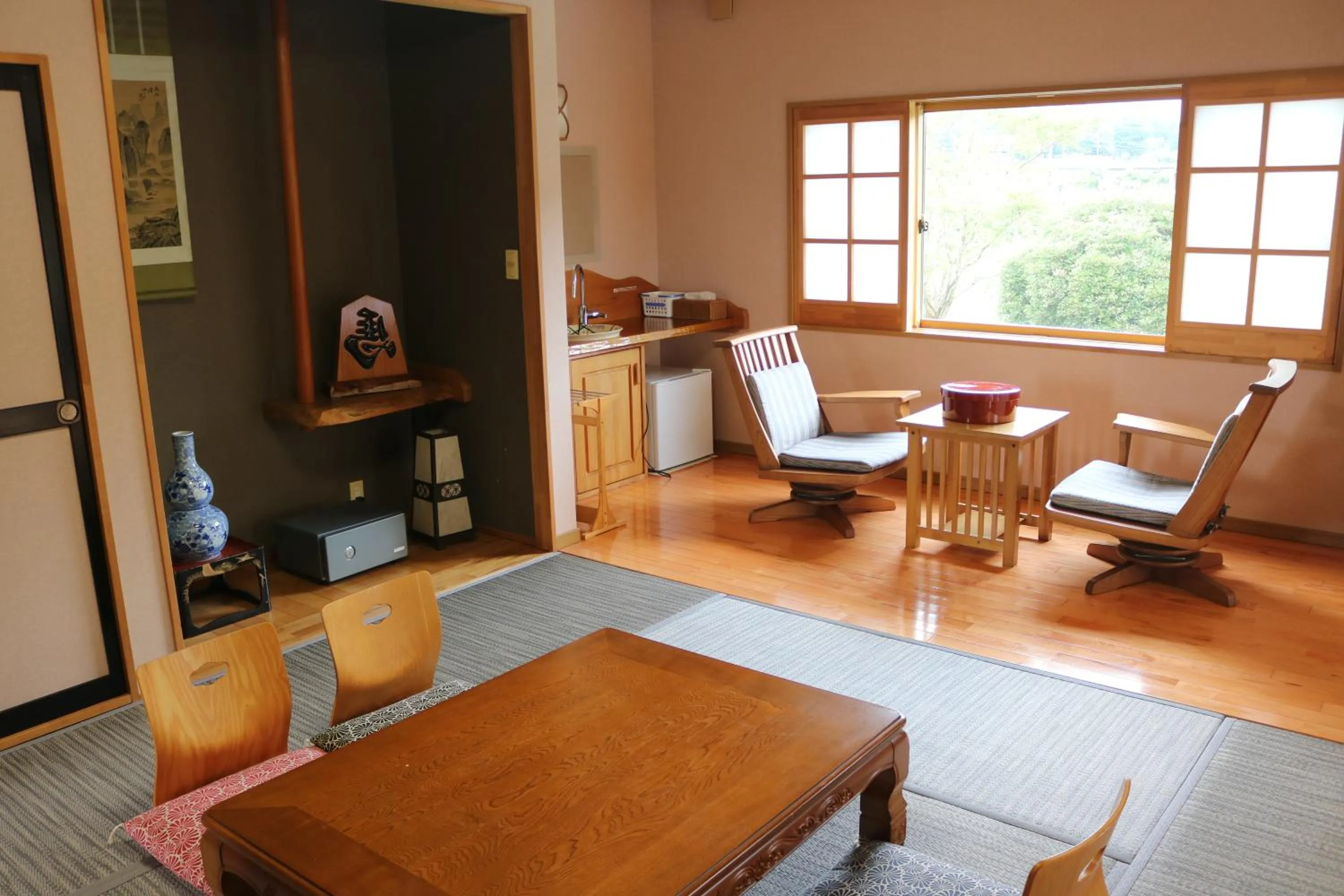 Photo of the whole room in Shikisai no Sato Manyu