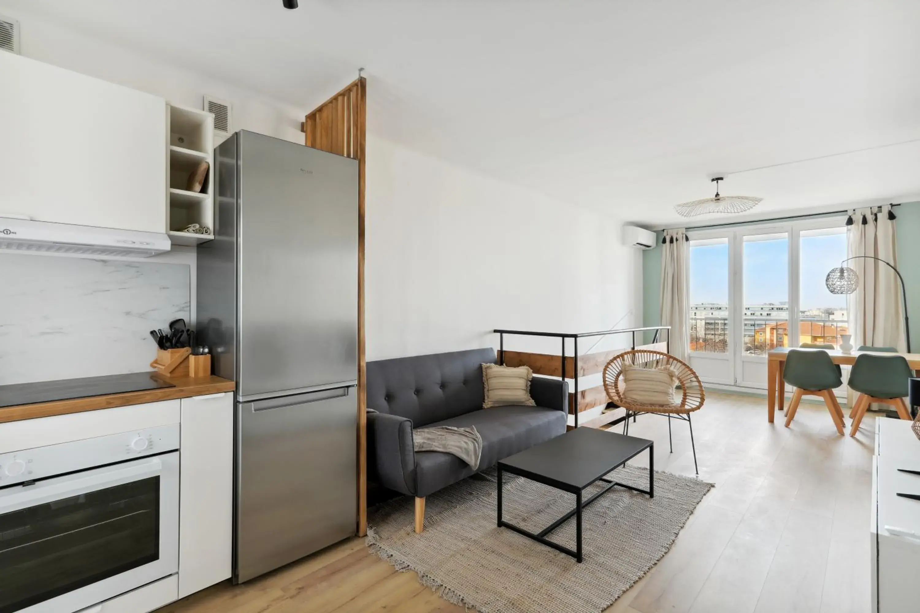 Le Beausoleil Duplex (Clim - Wifi - Netflix) Le Beausoleil Duplex (Clim - Wifi - Netflix)
