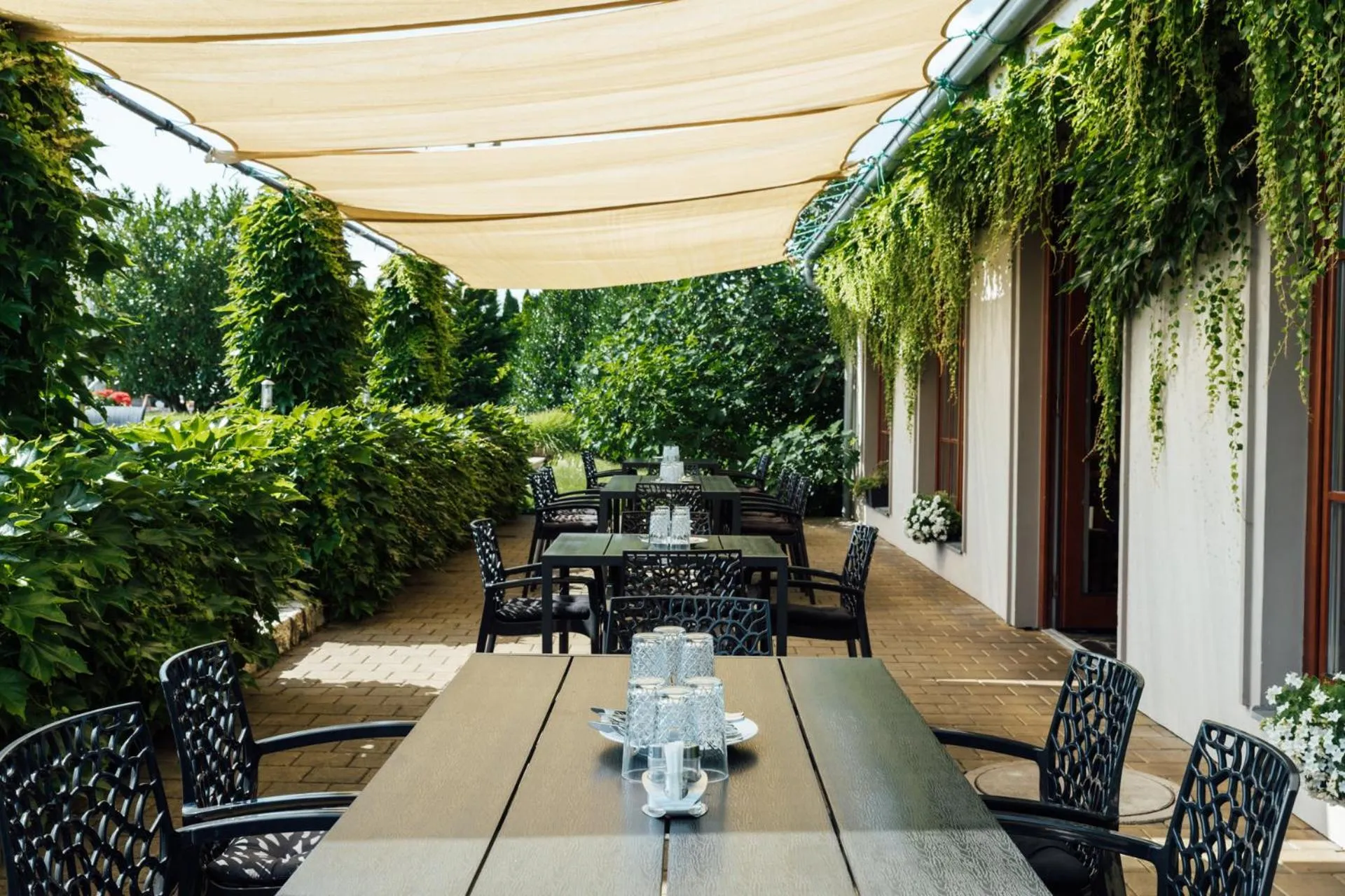 Restaurant/places to eat in Hotel Maroli Mikulov