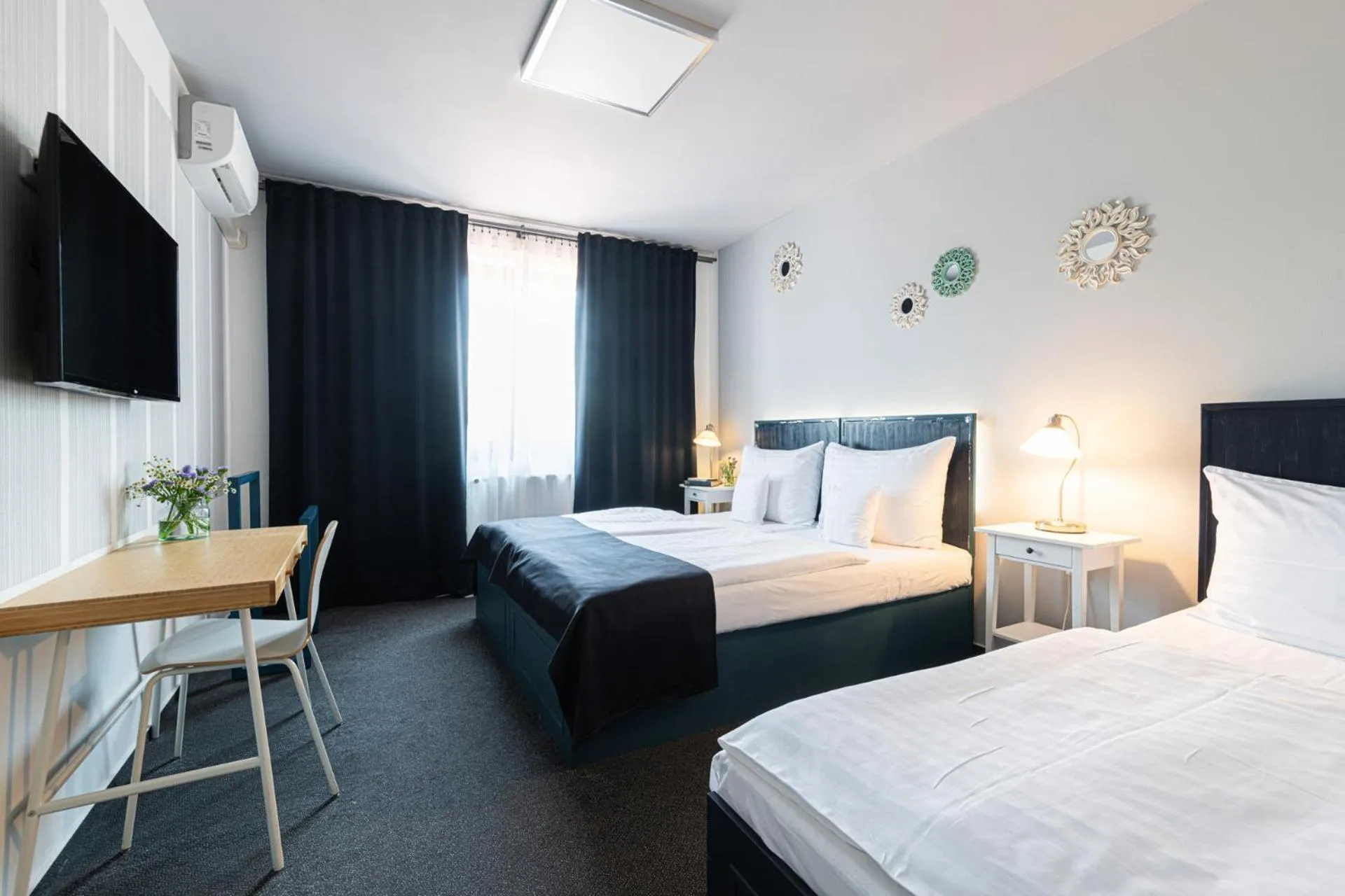 Photo of the whole room, Bed in Hotel Maroli Mikulov