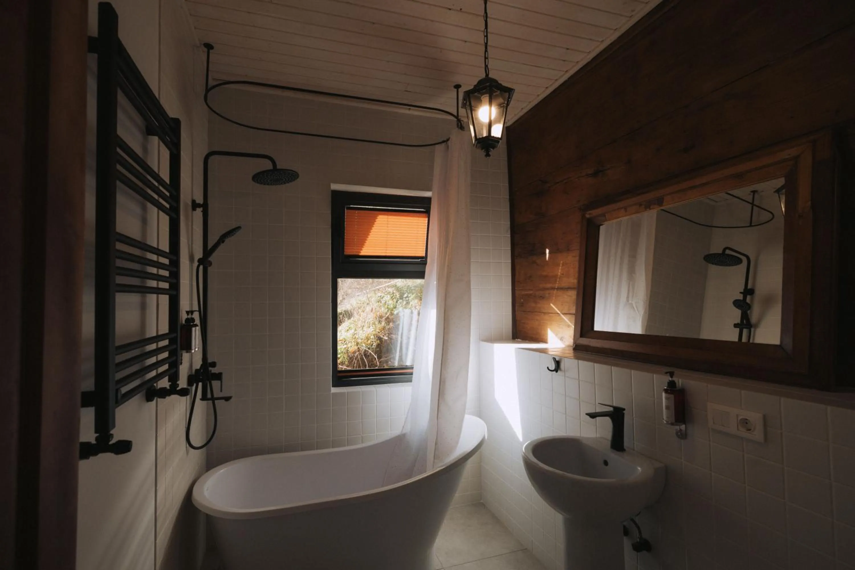 Shower in Kiketi Farm Hotels