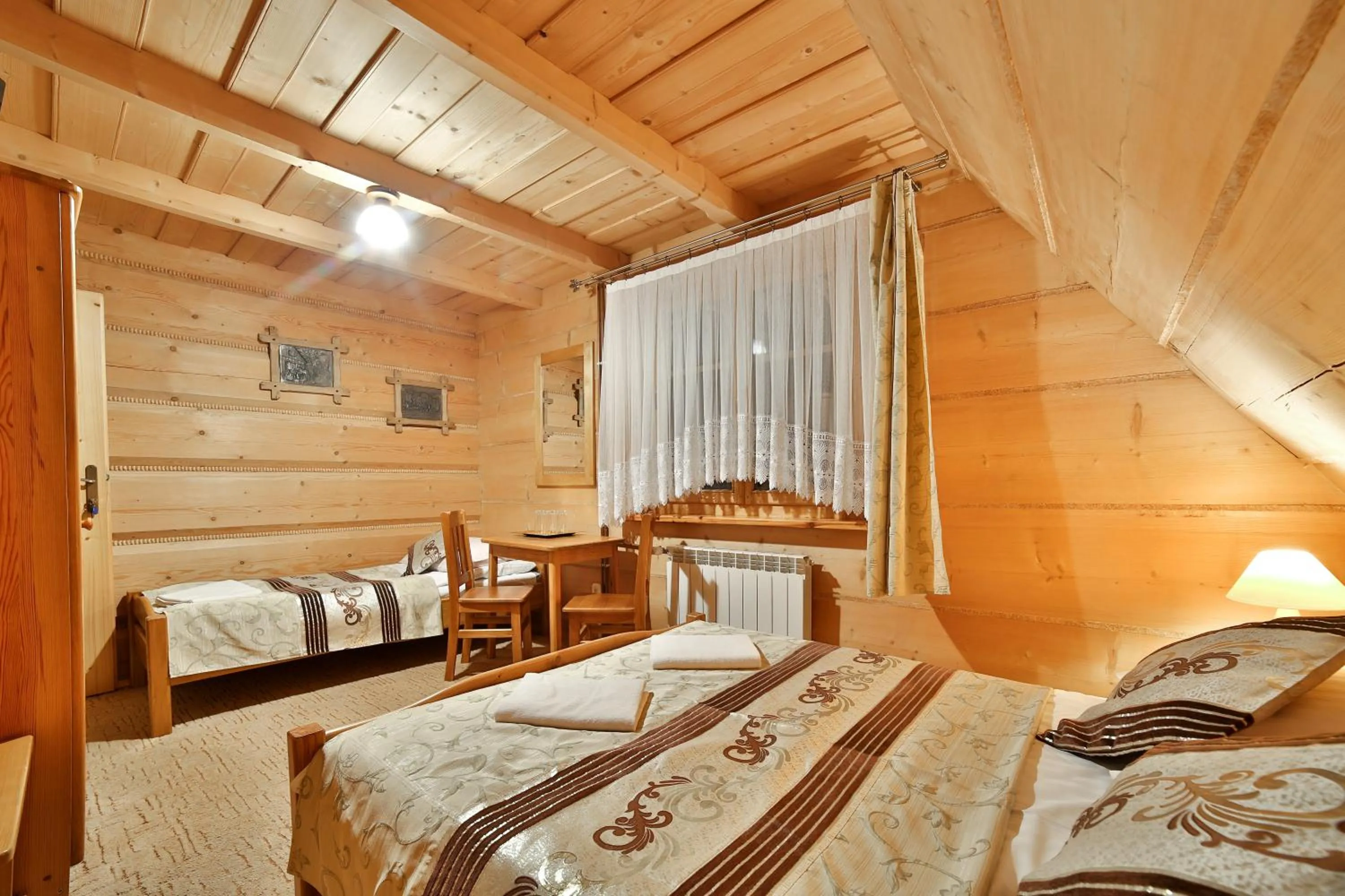 Photo of the whole room, Bed in Willa Jarząbek - 5 min do term Szaflary I Gorący Potok